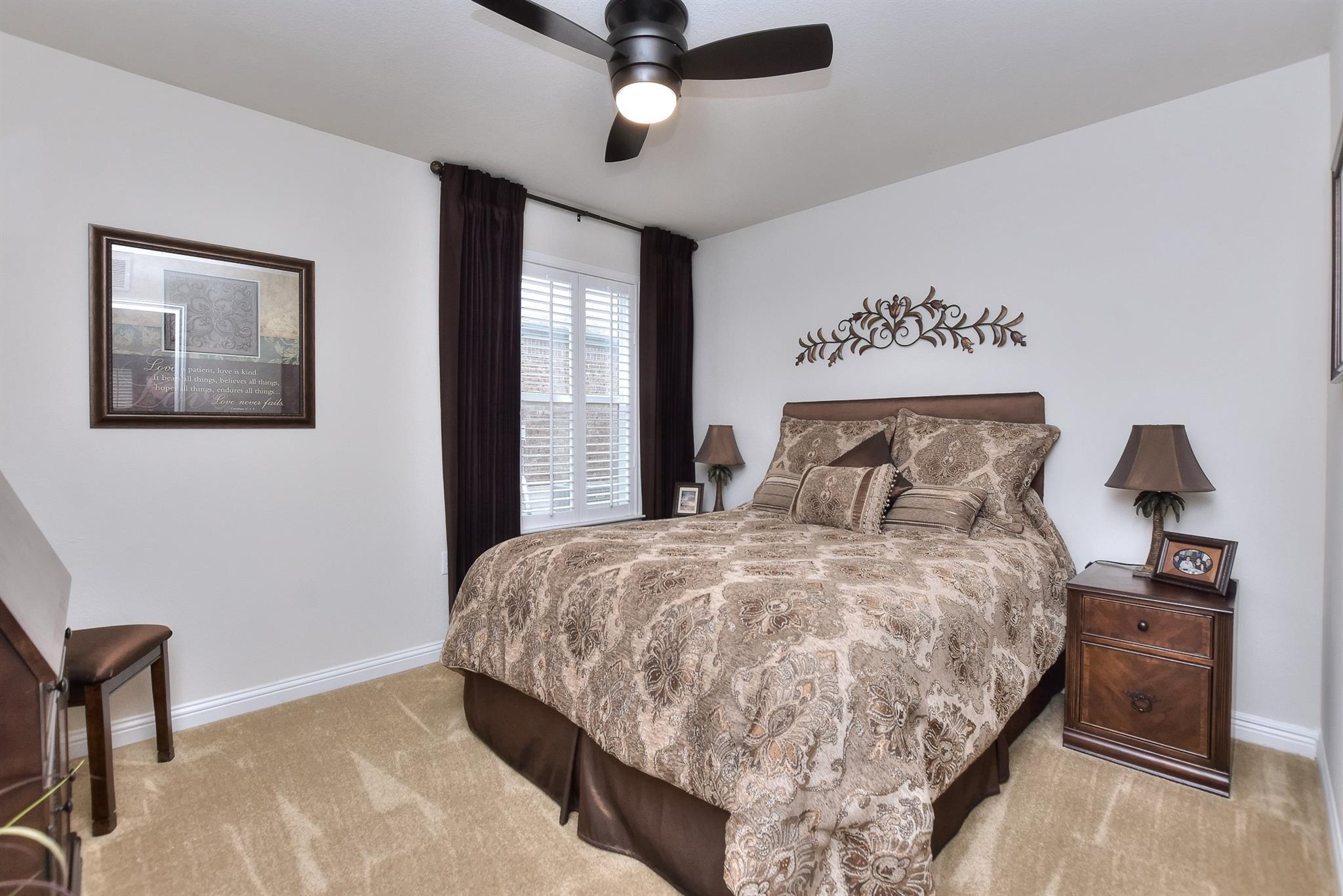 802 Salado Creek Ln, Georgetown, TX 78633