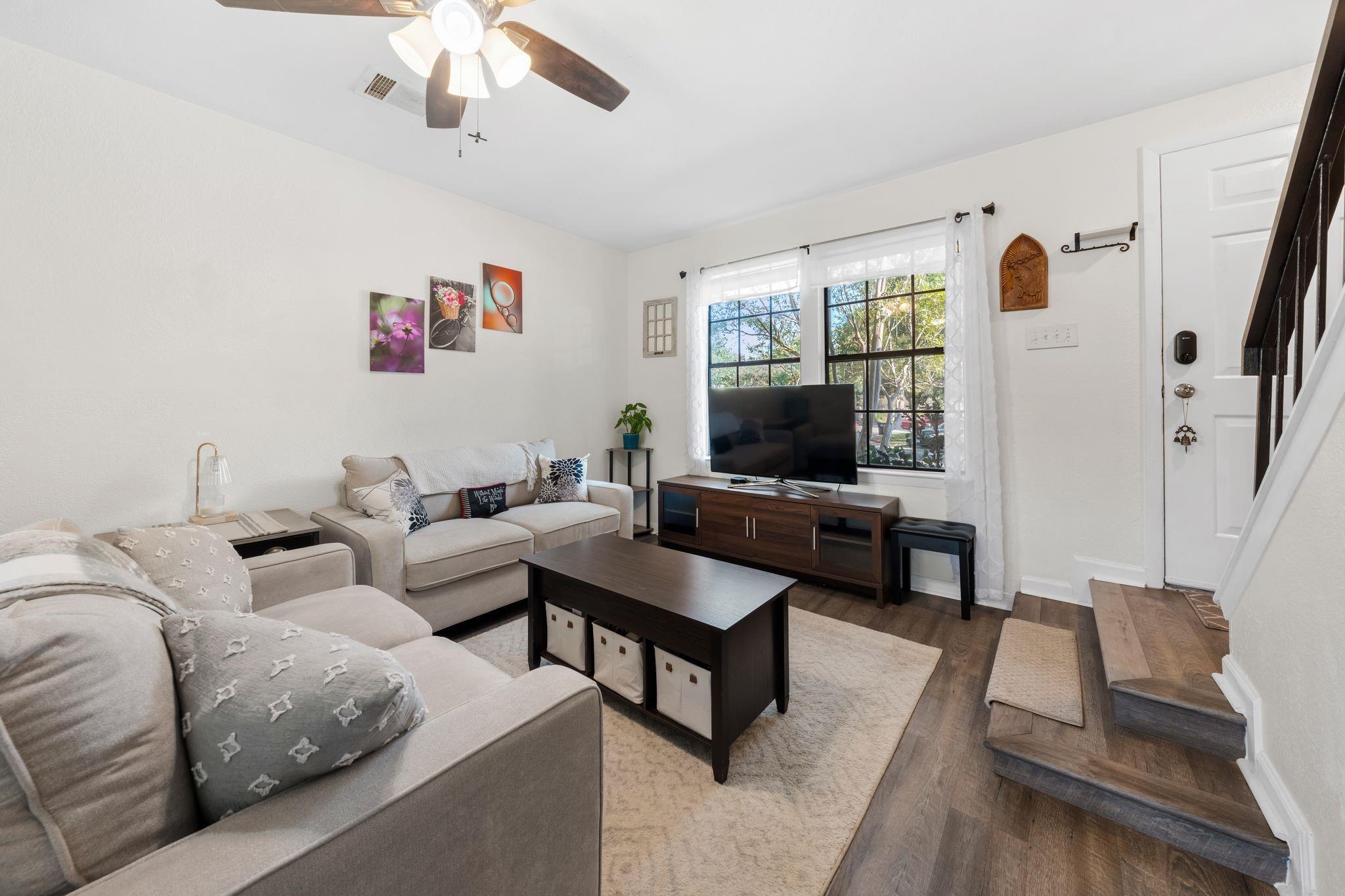 11901 Swearingen Dr # 4, Austin, TX 78758