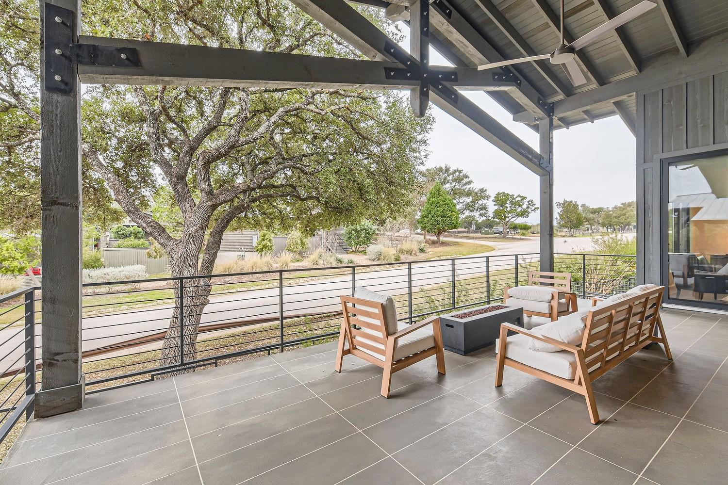 19217 Lost Tree Cv, Spicewood, TX 78669