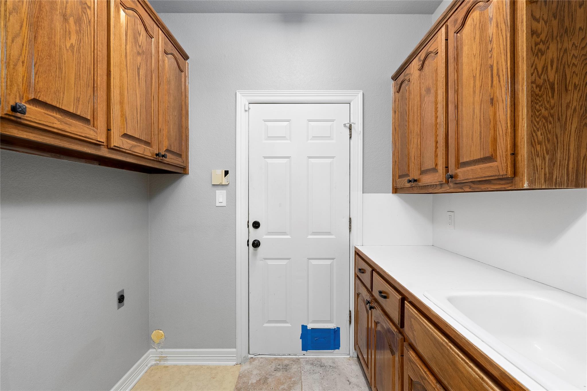 725 Willow Ridge Dr, San Marcos, TX 78666