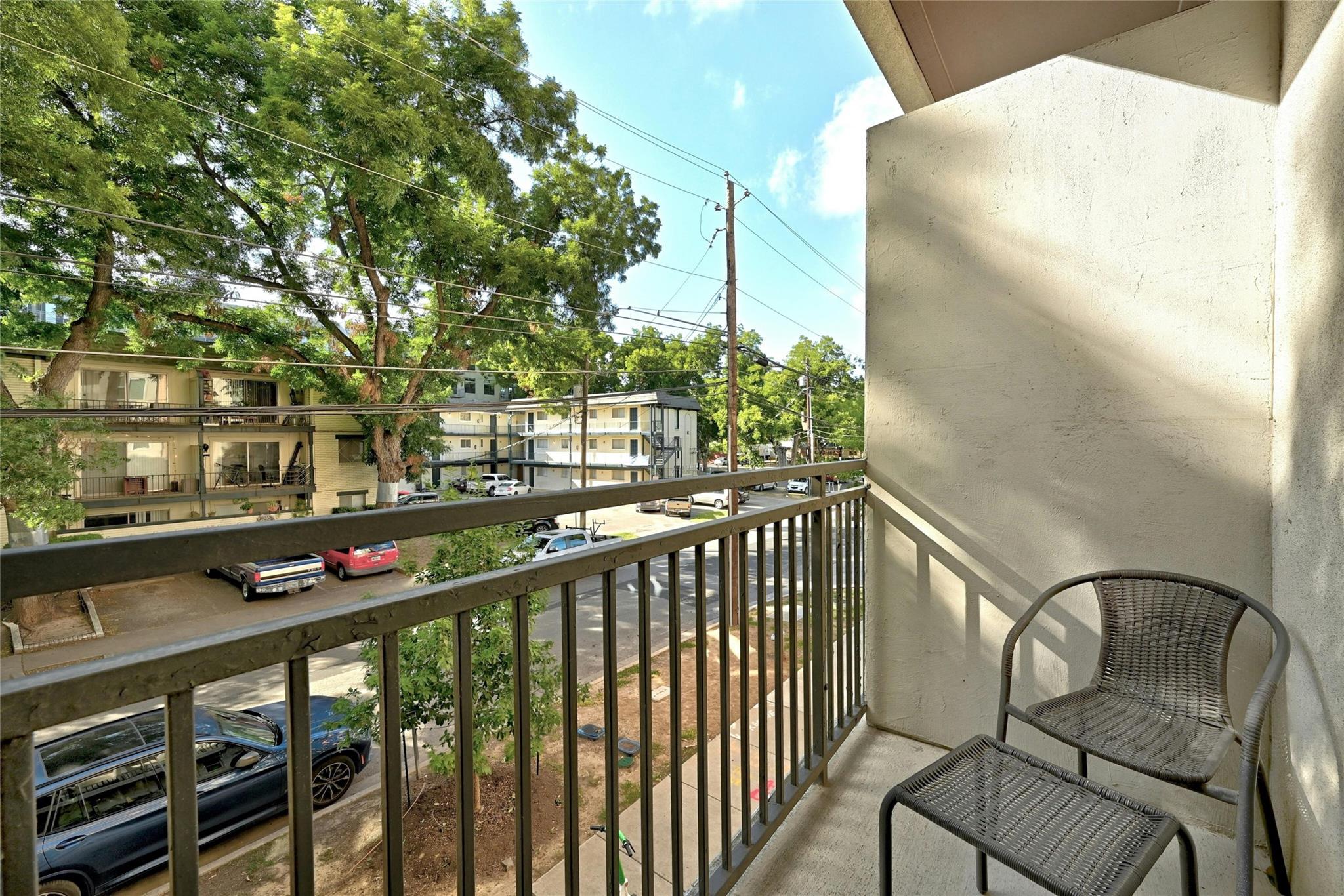 1900 Barton Springs Rd # 2043, Austin, TX 78704