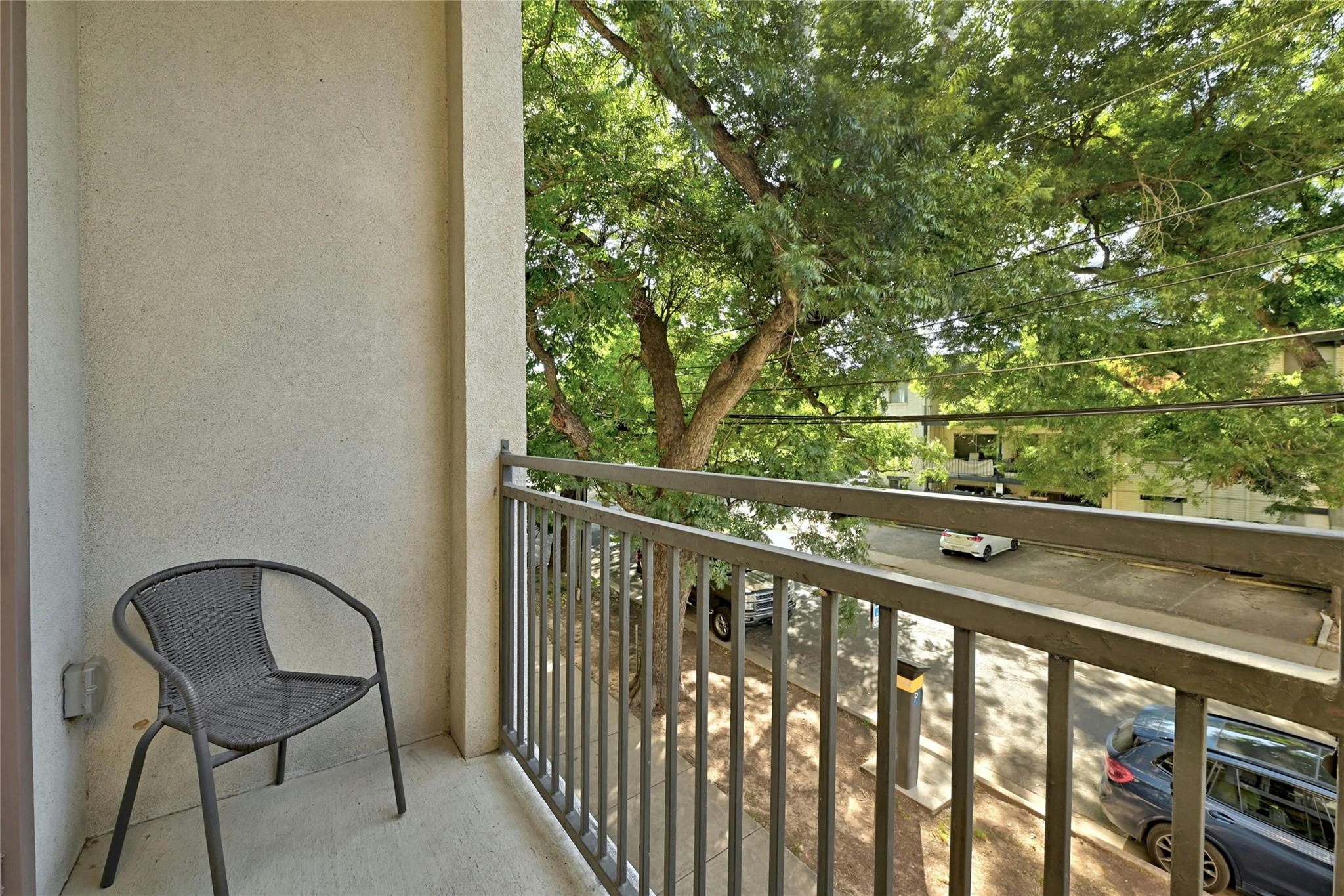 1900 Barton Springs Rd # 2043, Austin, TX 78704