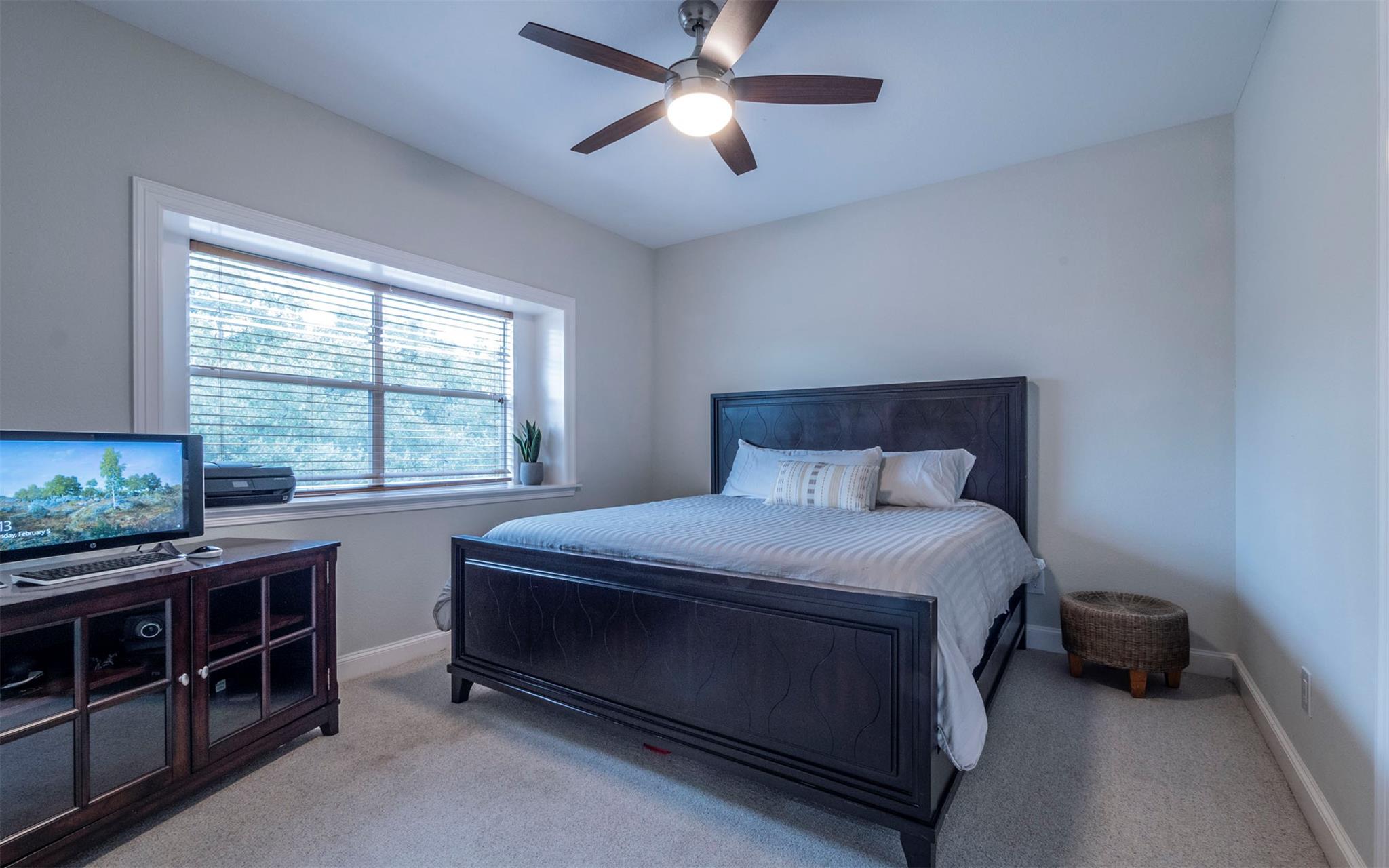 333 Wesley Rdg, Spicewood, TX 78669