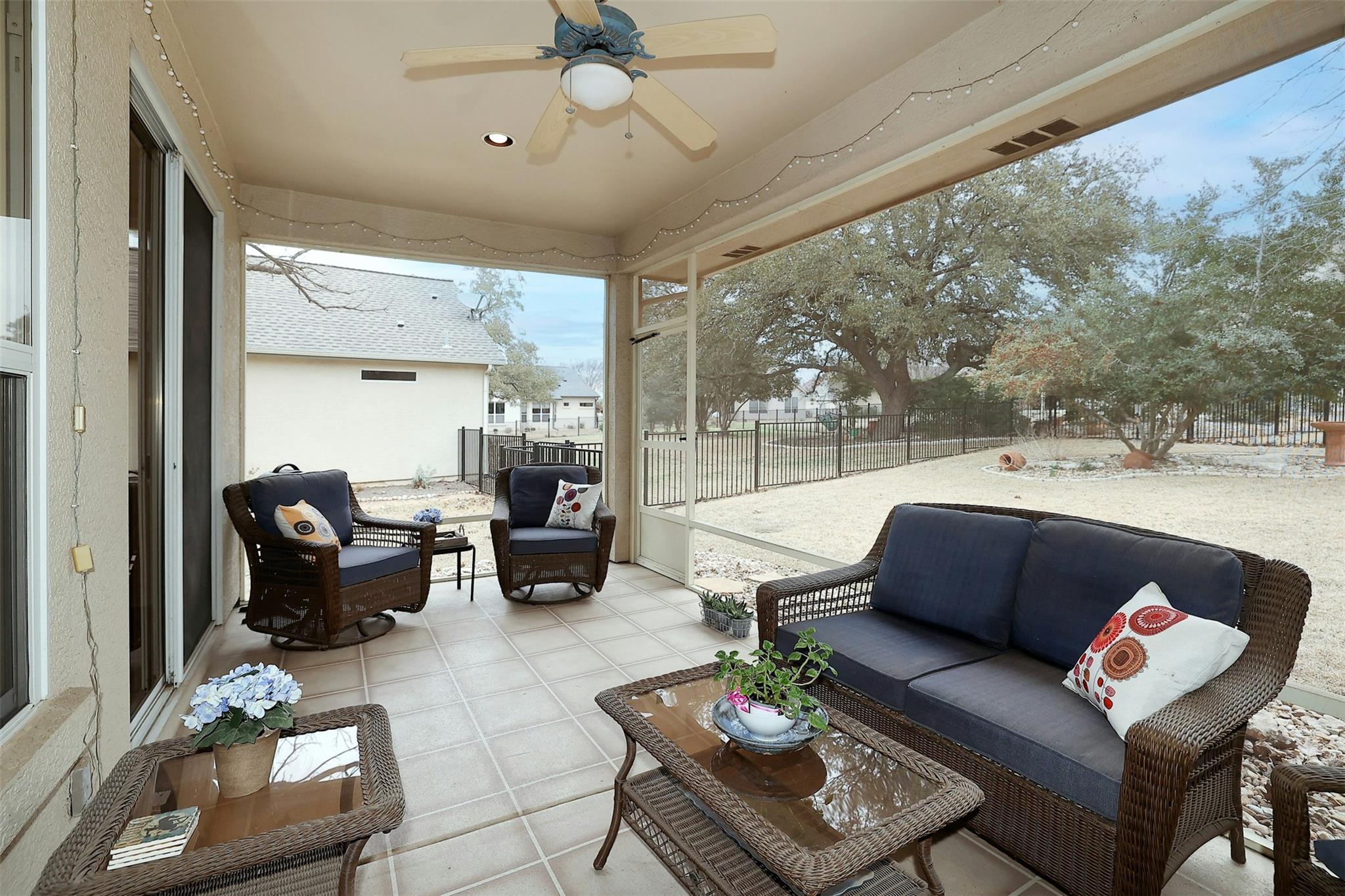 124 Rain Lily Ln, Georgetown, TX 78633
