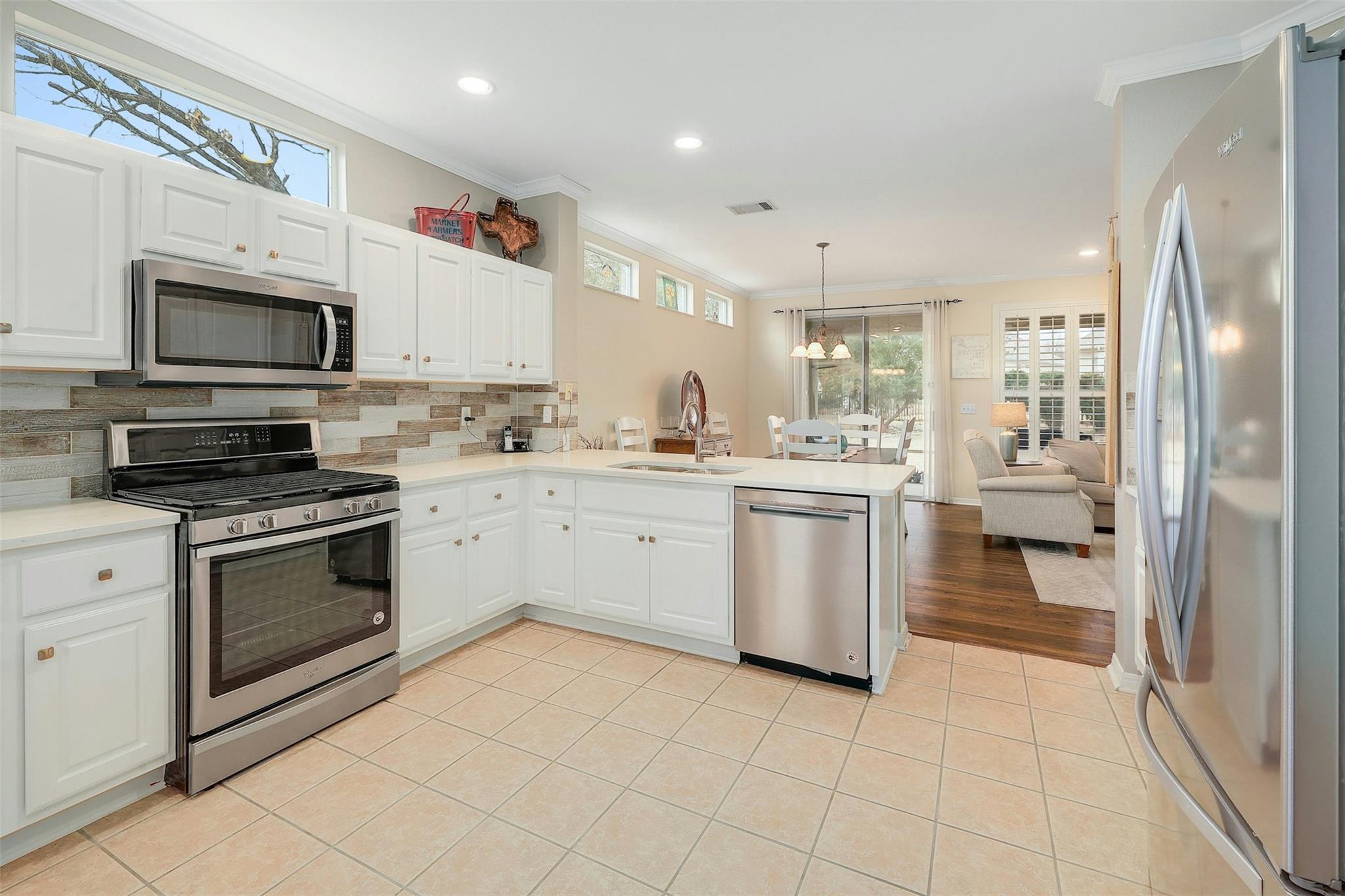 124 Rain Lily Ln, Georgetown, TX 78633
