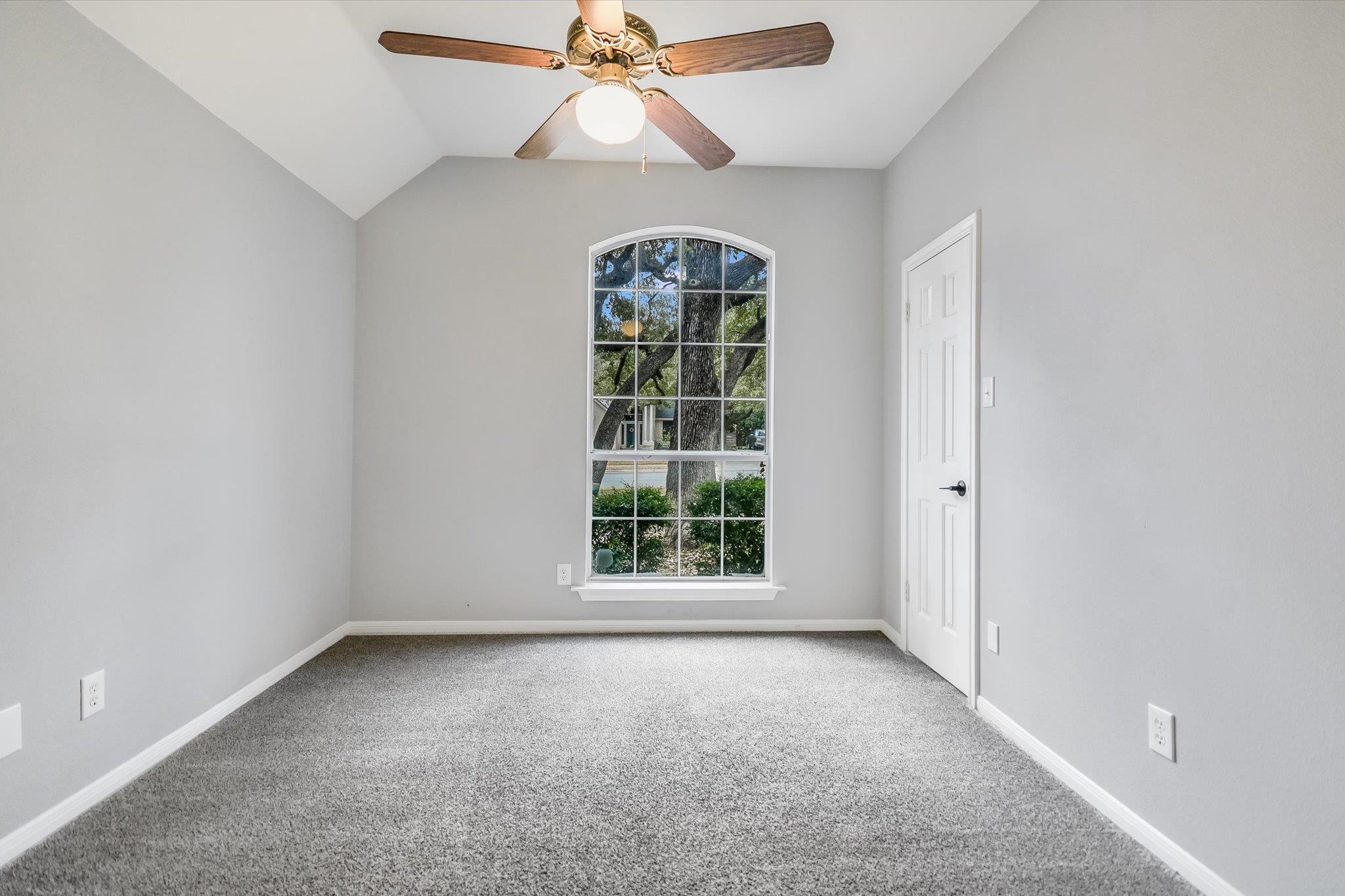 503 Riverview Dr, Georgetown, TX 78628