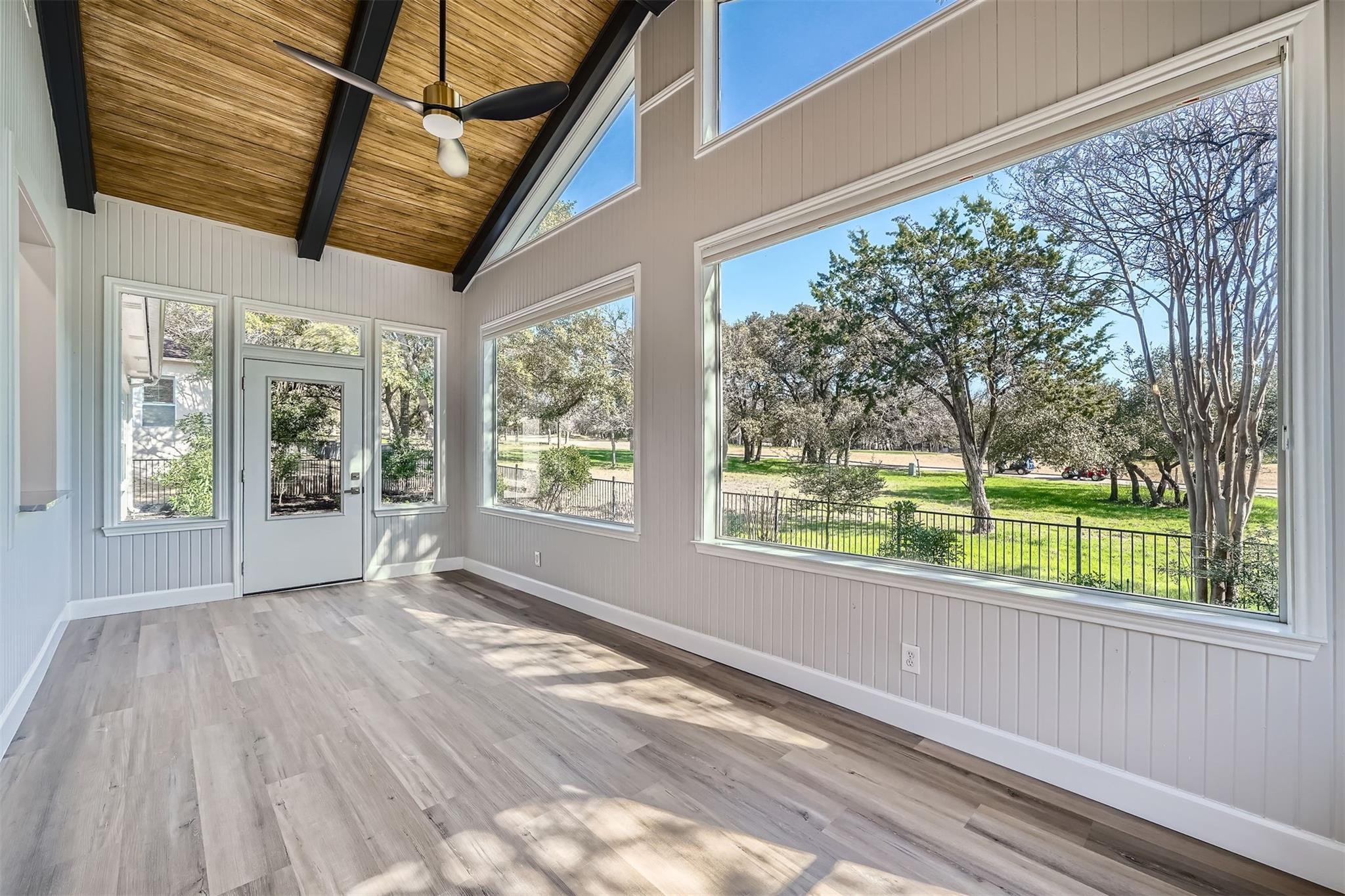 102 Blue Sky Ct, Georgetown, TX 78633