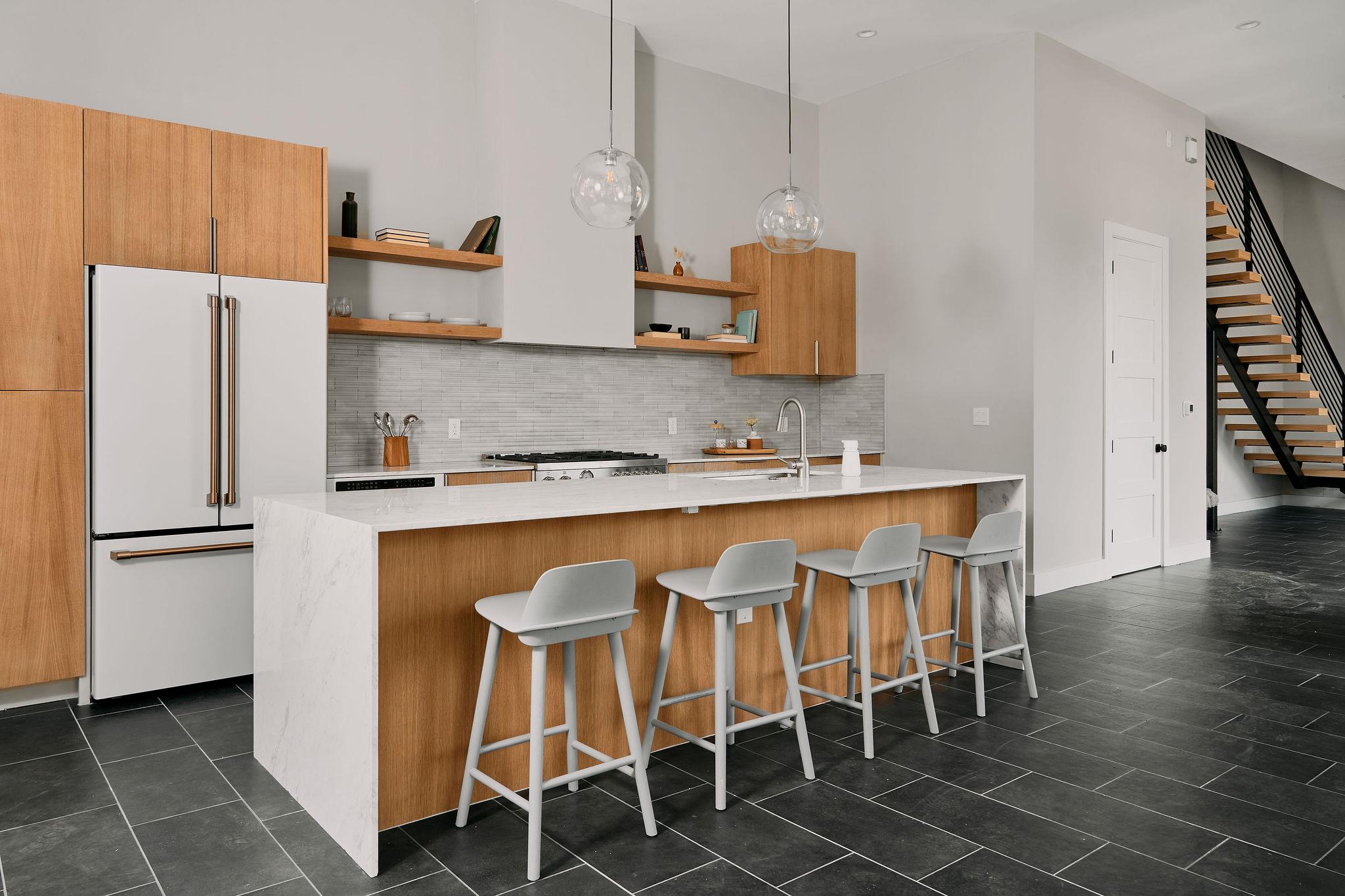 412 Kemp St, Austin, TX 78741
