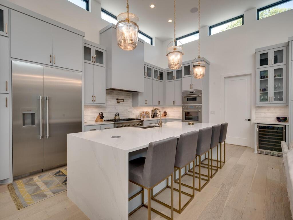 3107 Skylark Dr, Austin, TX 78757