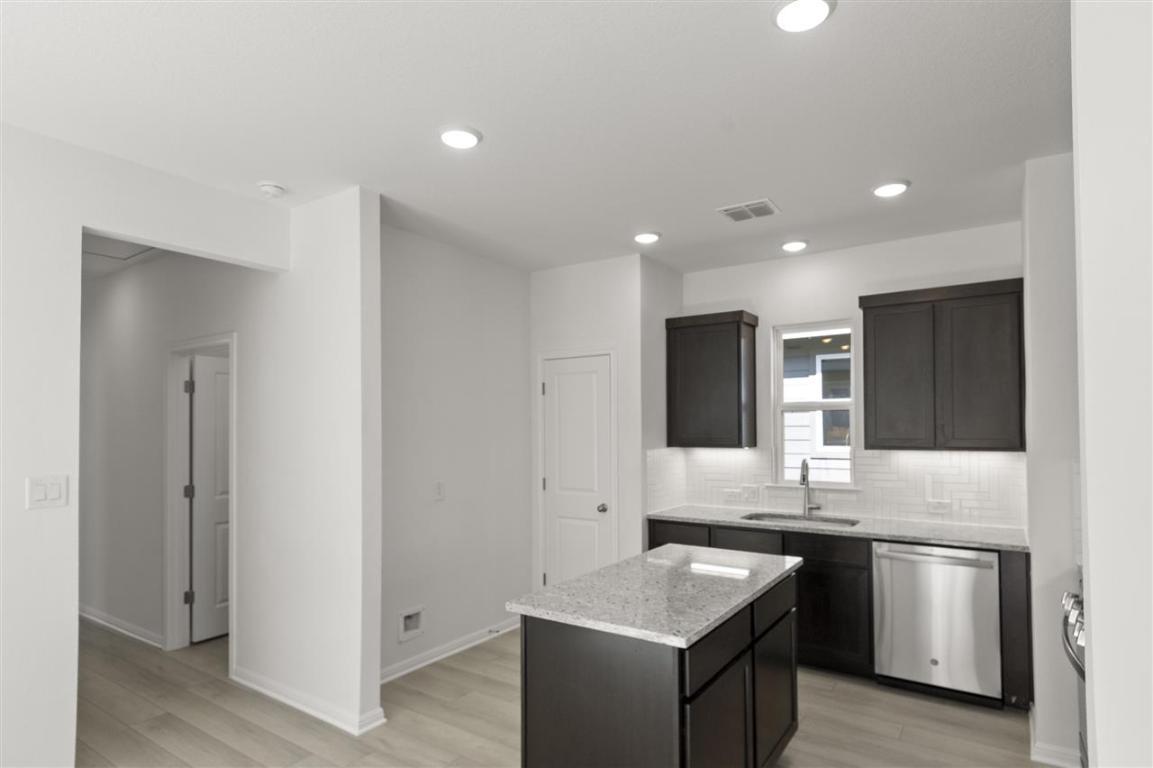 168 Bosque Dr, San Marcos, TX 78666