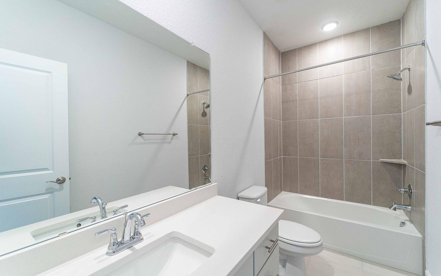 208 Lodestone Ln, Austin, TX 78738