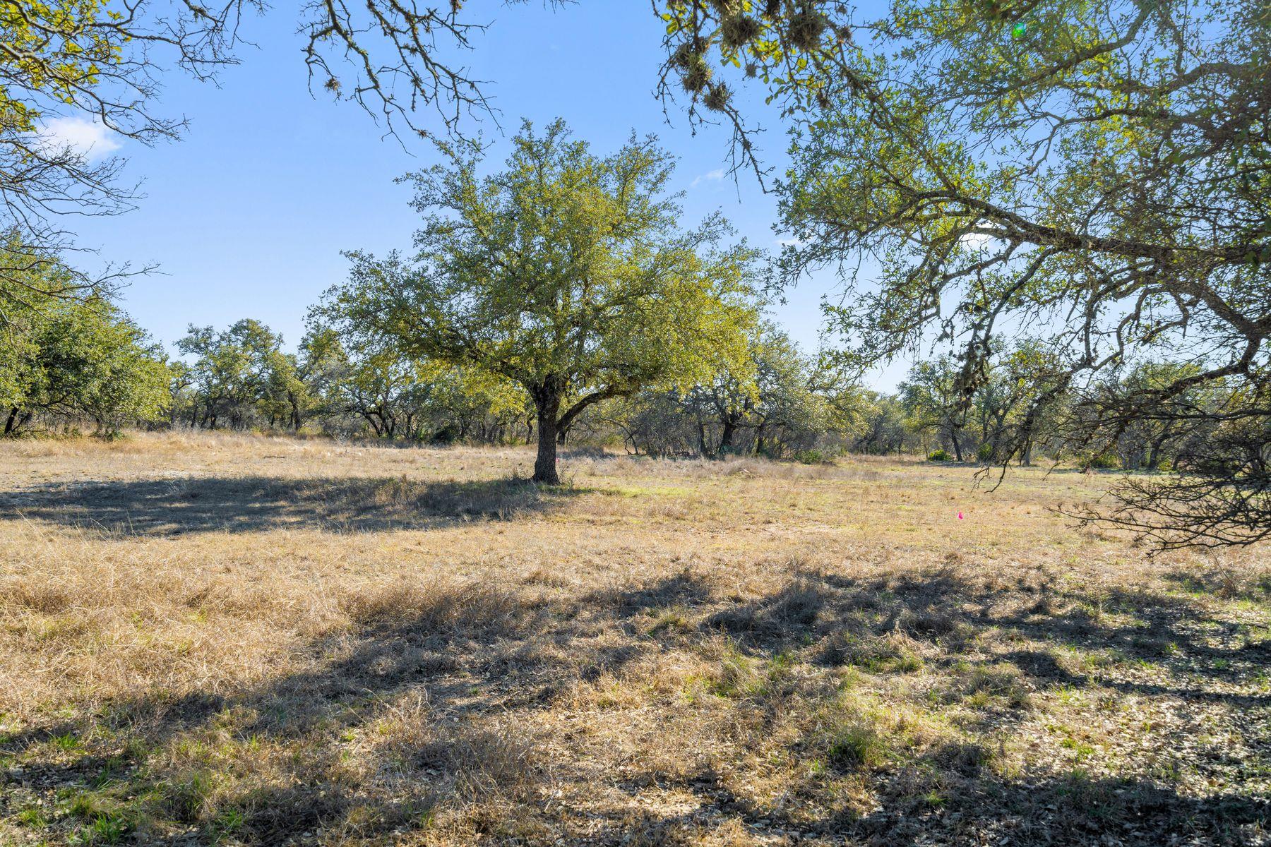 1422 RM 2766, Johnson City, TX 78636