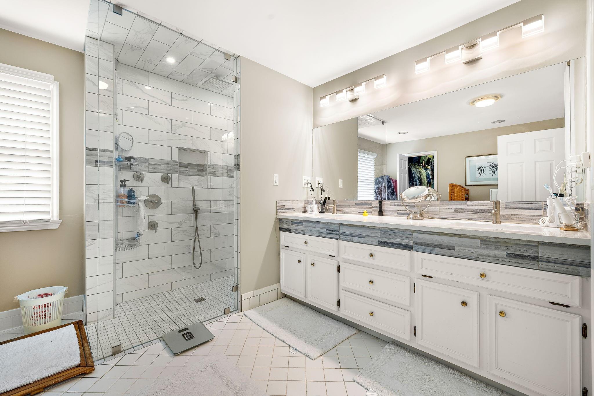 7 Inwood Cir, Austin, TX 78746