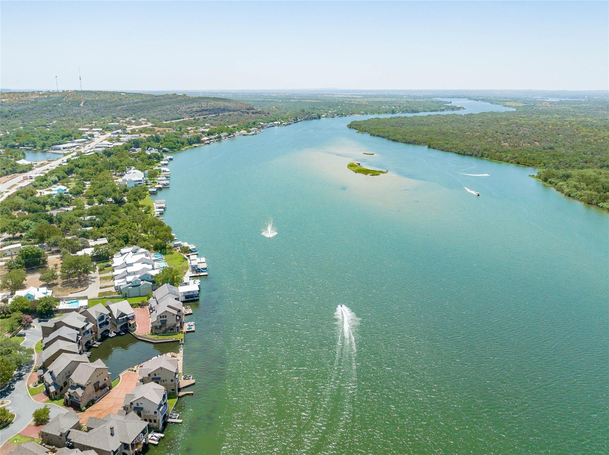 211 Chandler Way, Kingsland, TX 78639