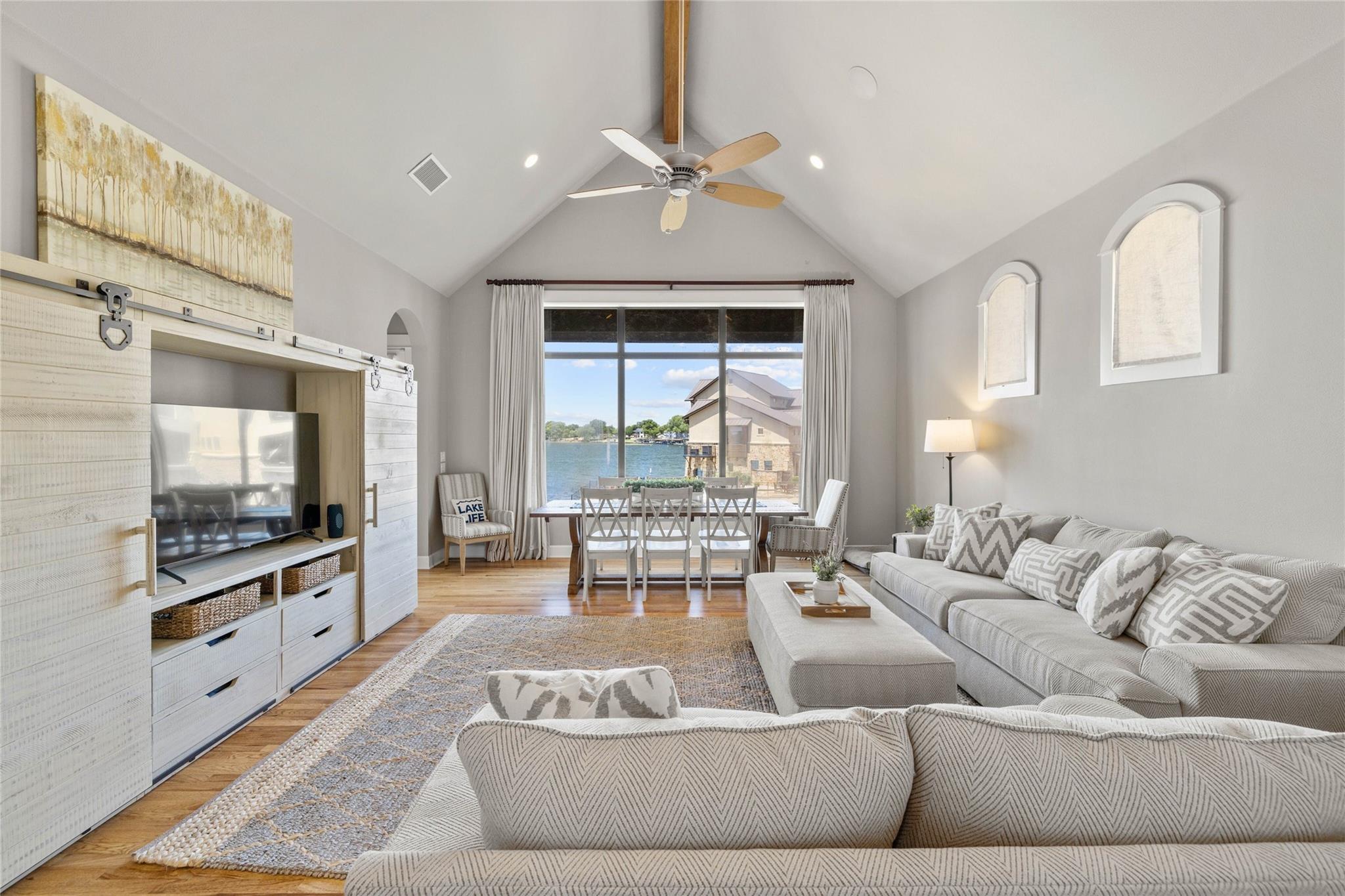 211 Chandler Way, Kingsland, TX 78639