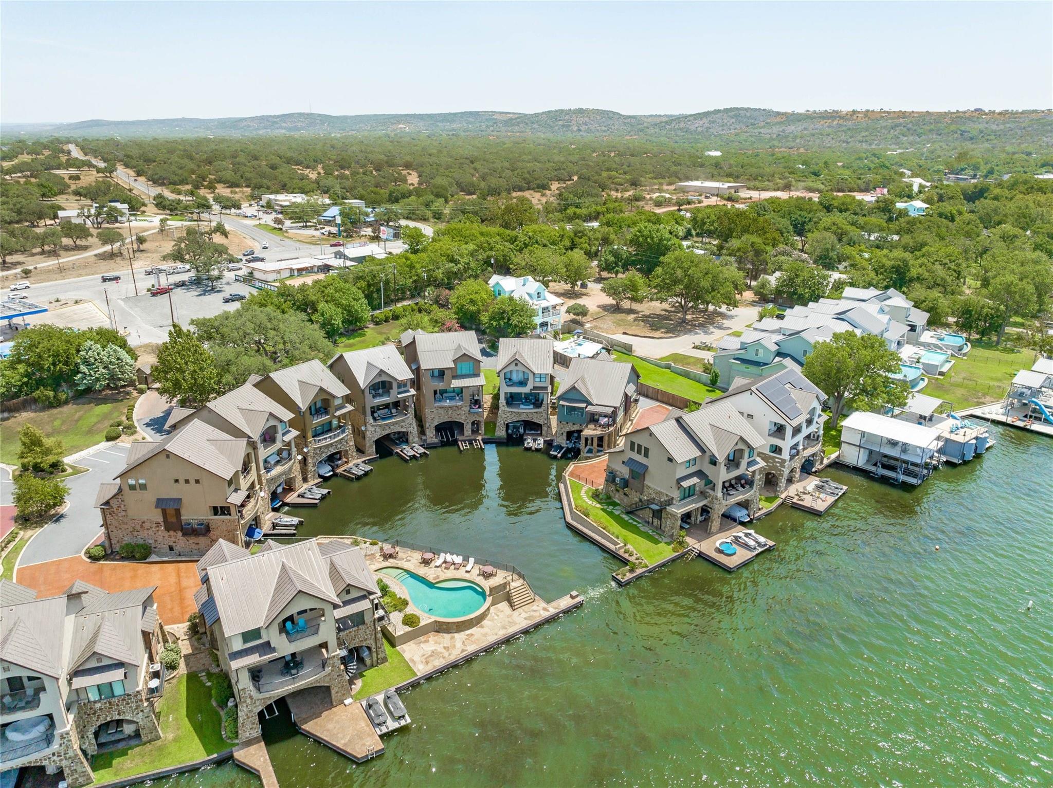 211 Chandler Way, Kingsland, TX 78639