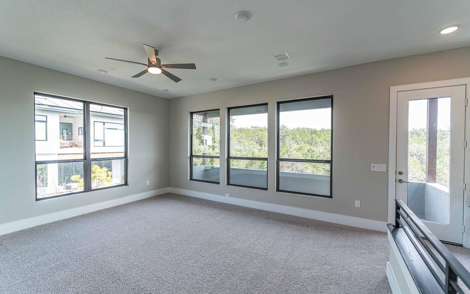1002 Barrie Dr, Austin, TX 78734