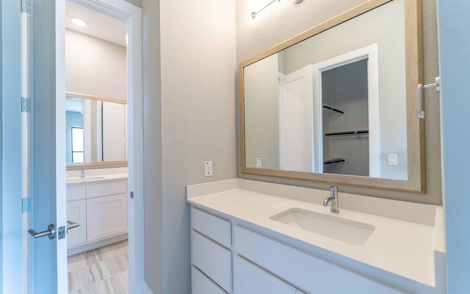 1002 Barrie Dr, Austin, TX 78734