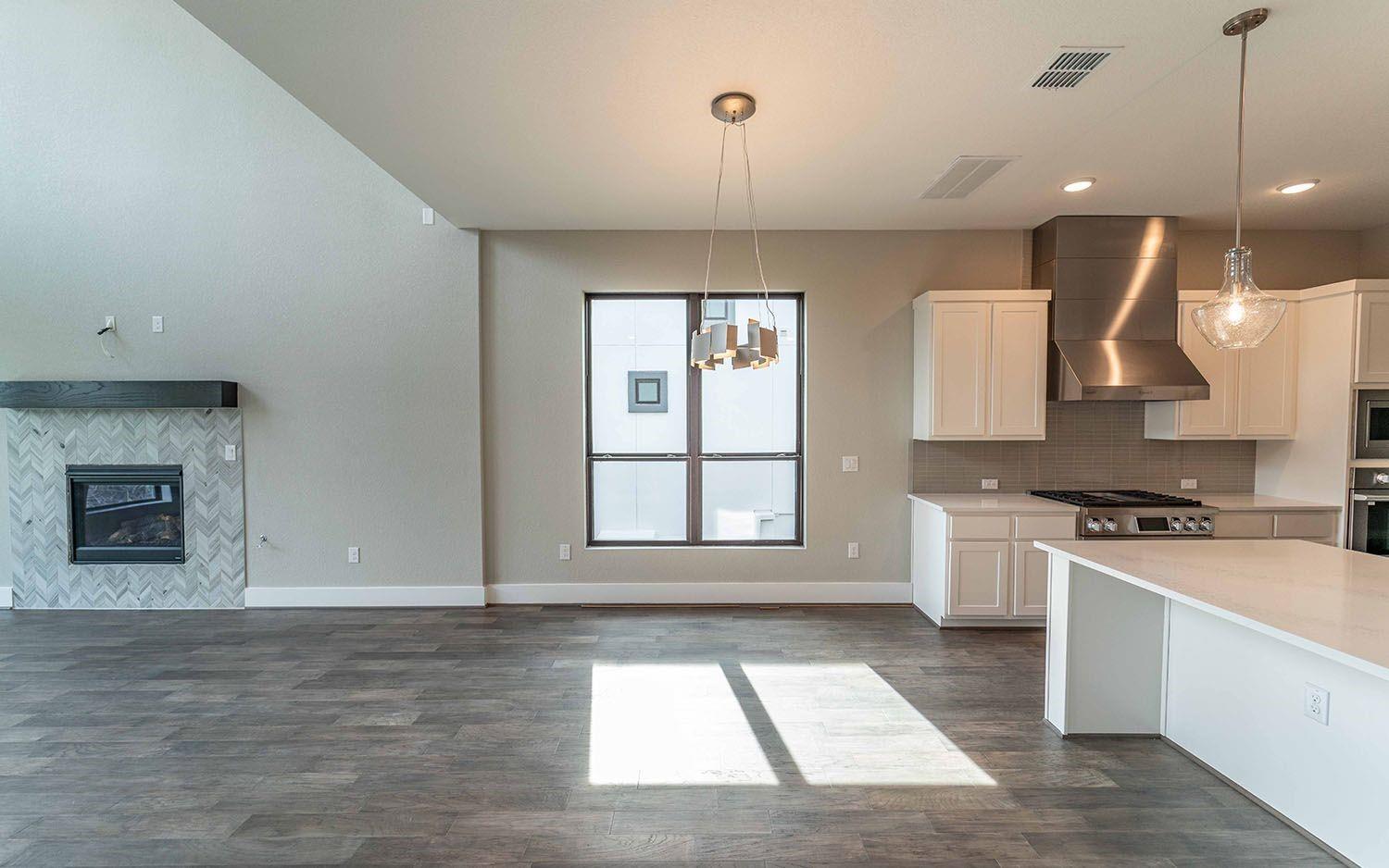 1002 Barrie Dr, Austin, TX 78734