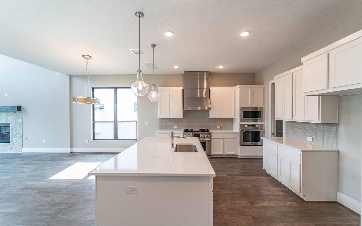 1002 Barrie Dr, Austin, TX 78734