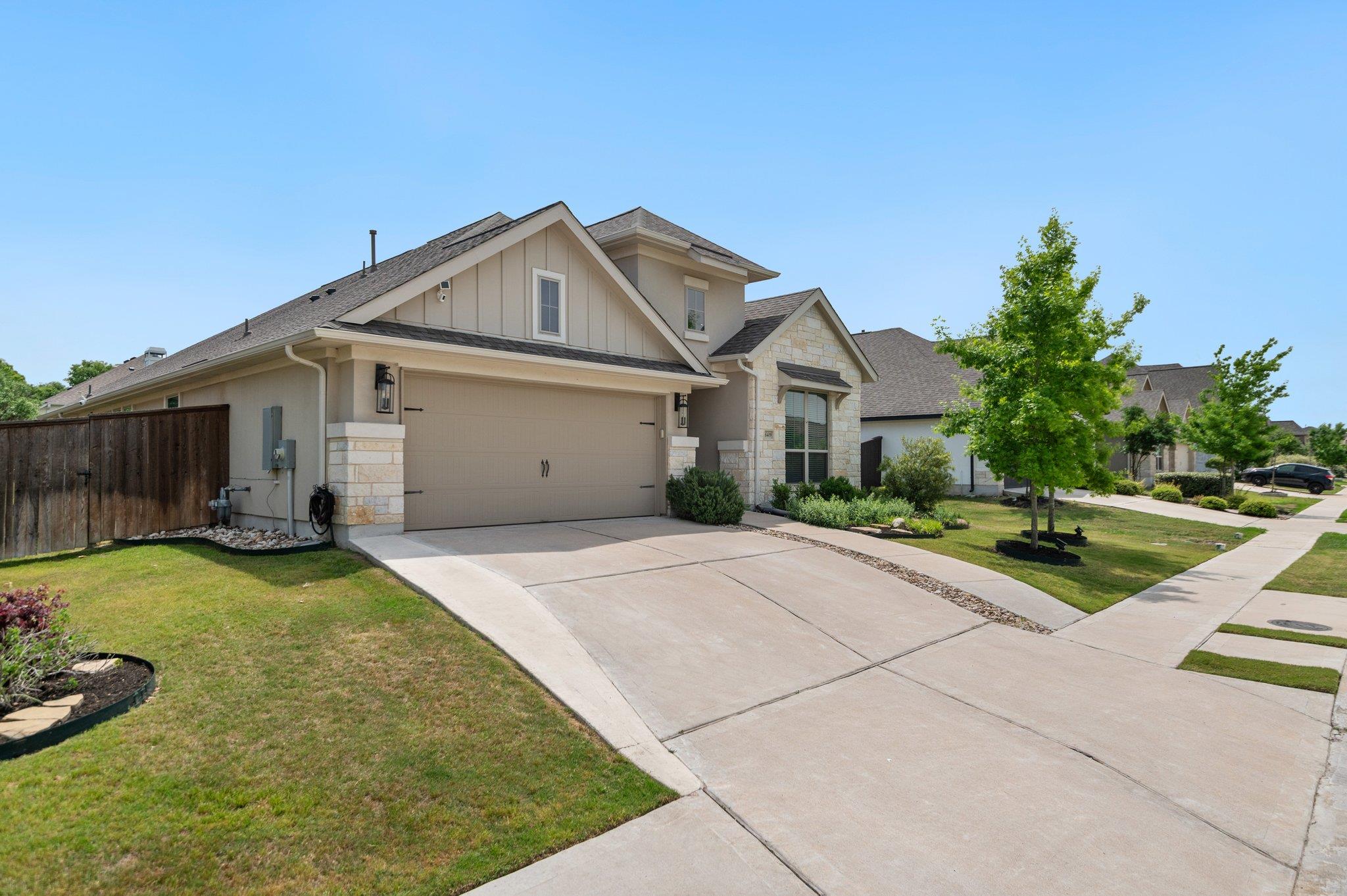 16409 Christina Garza Dr, Manor, TX 78653