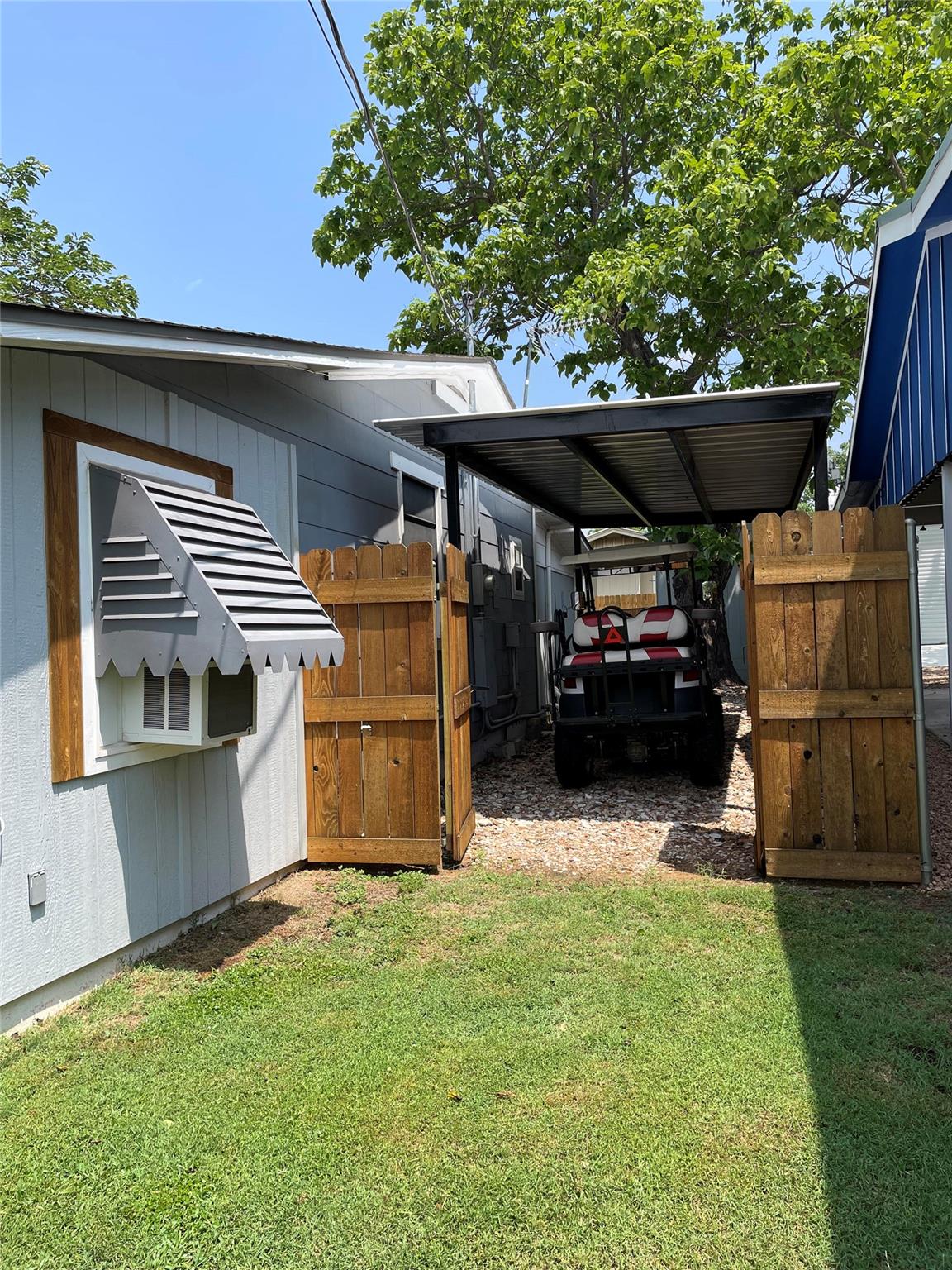 201 Sycamore, Tow, TX 78672