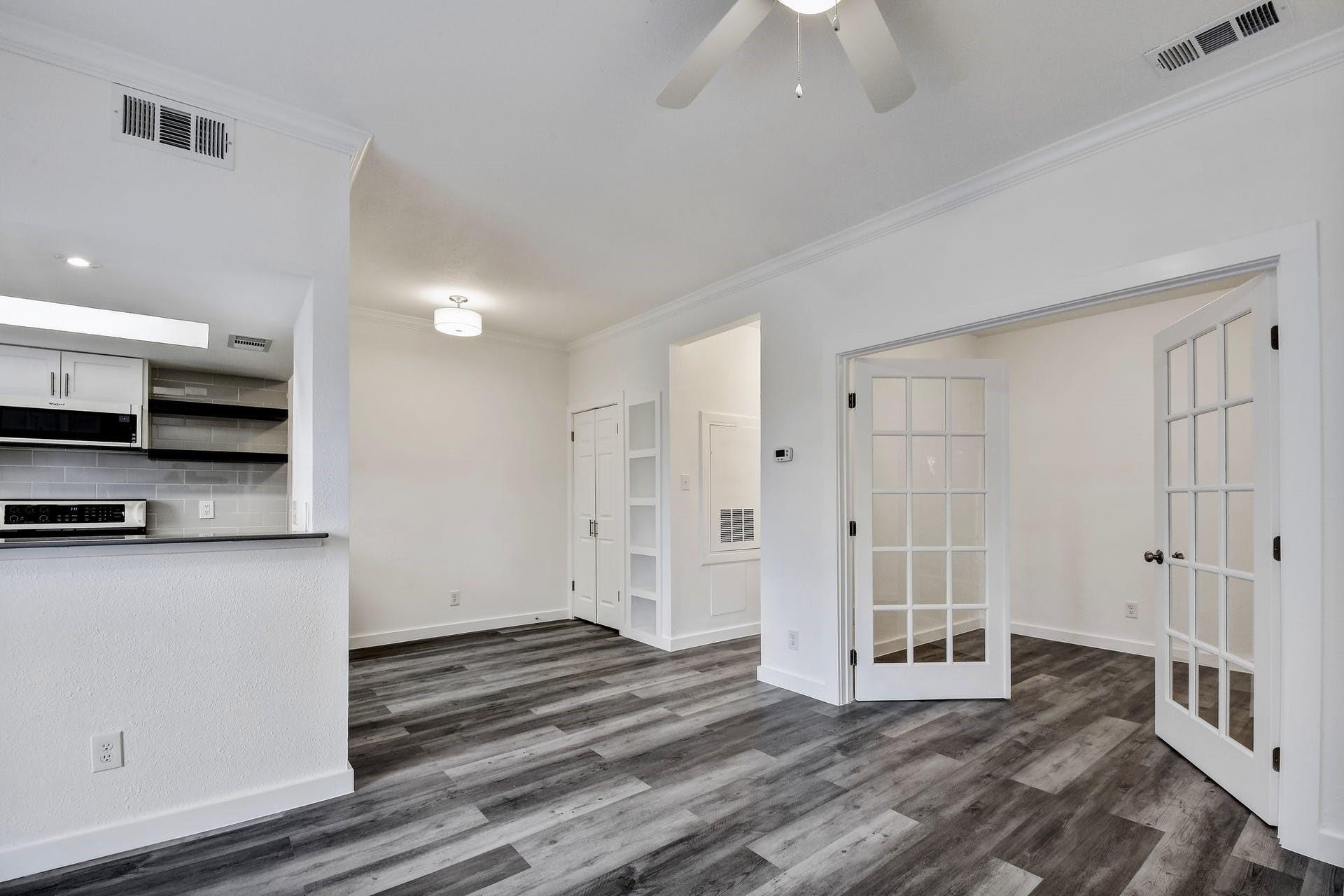 3840 Far West Blvd # 215, Austin, TX 78731