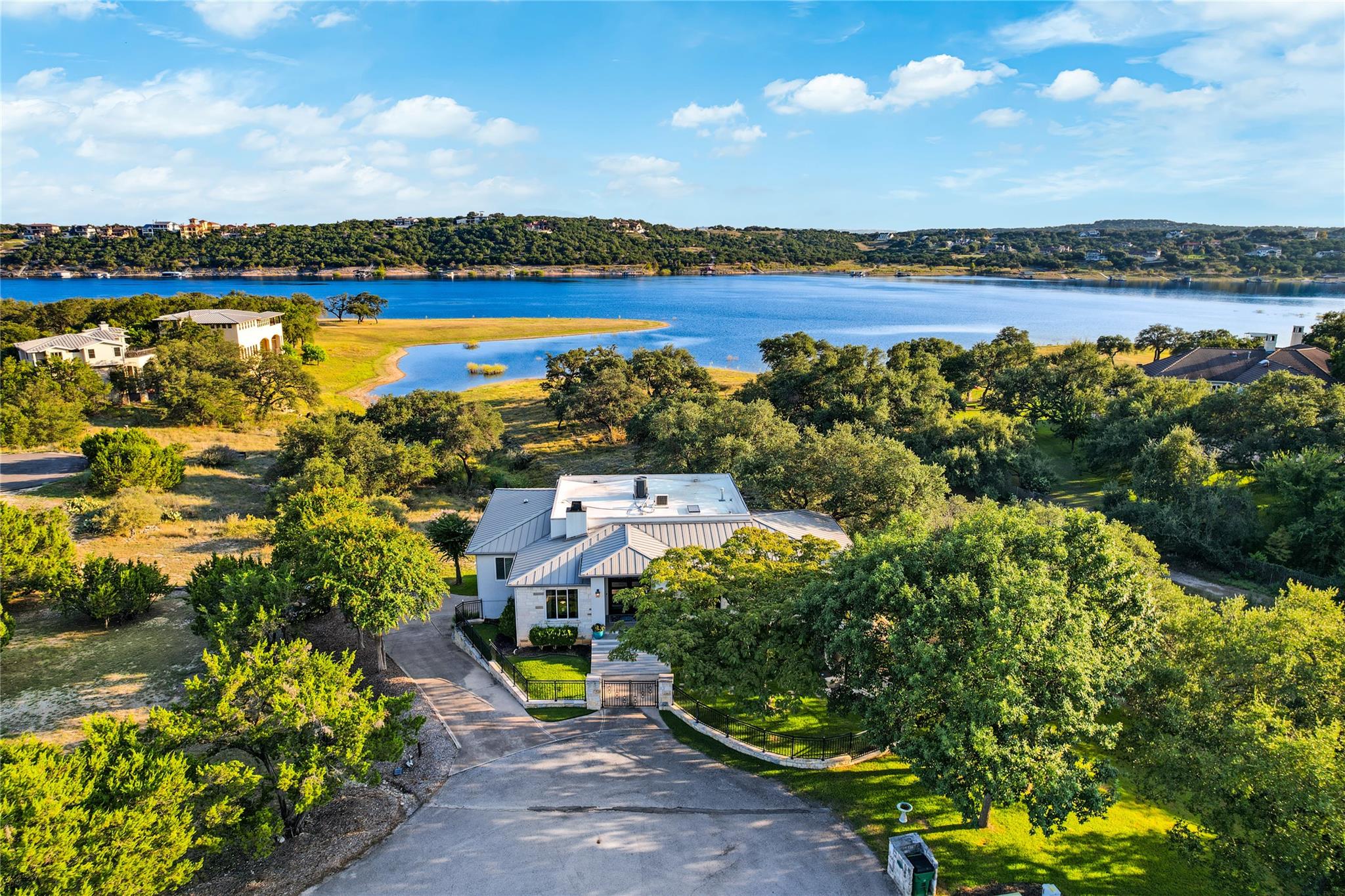 20505 Genessee Cv, Lago Vista, TX 78645