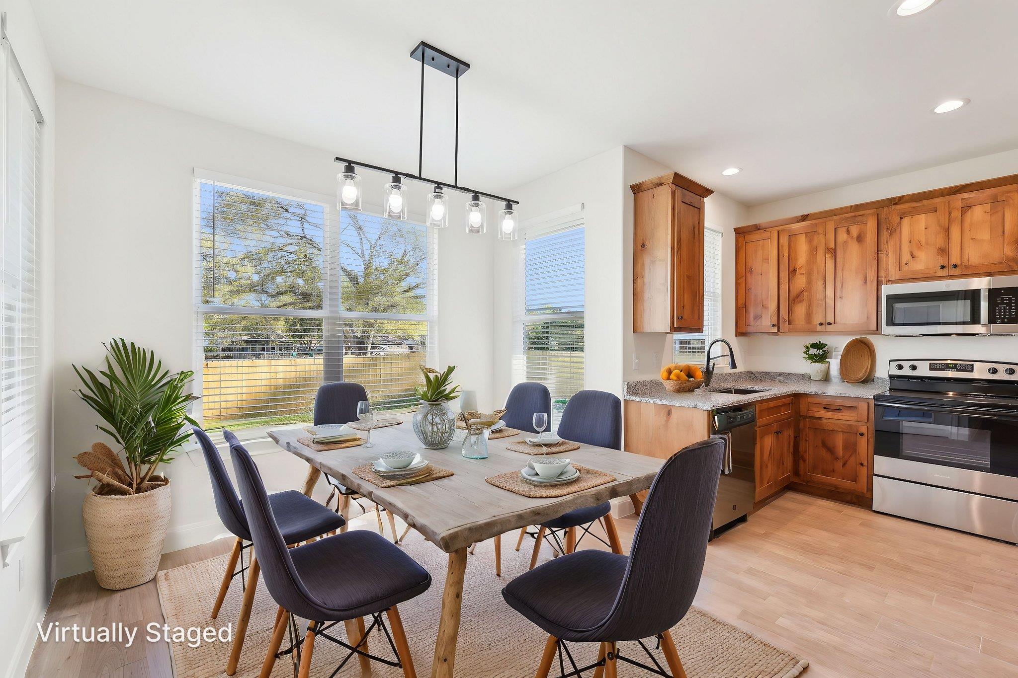 129 Callie St, Smithville, TX 78957