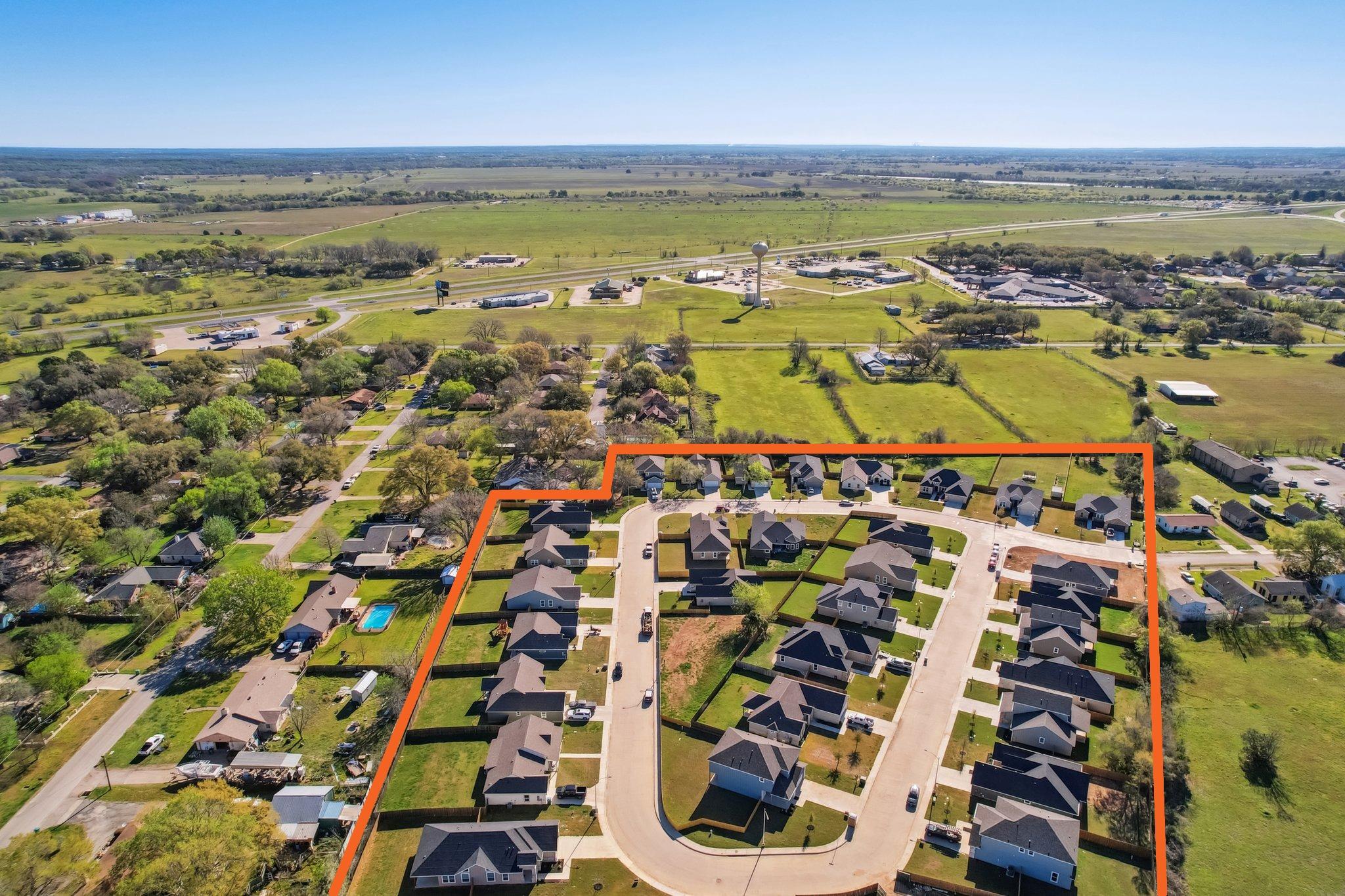 129 Callie St, Smithville, TX 78957