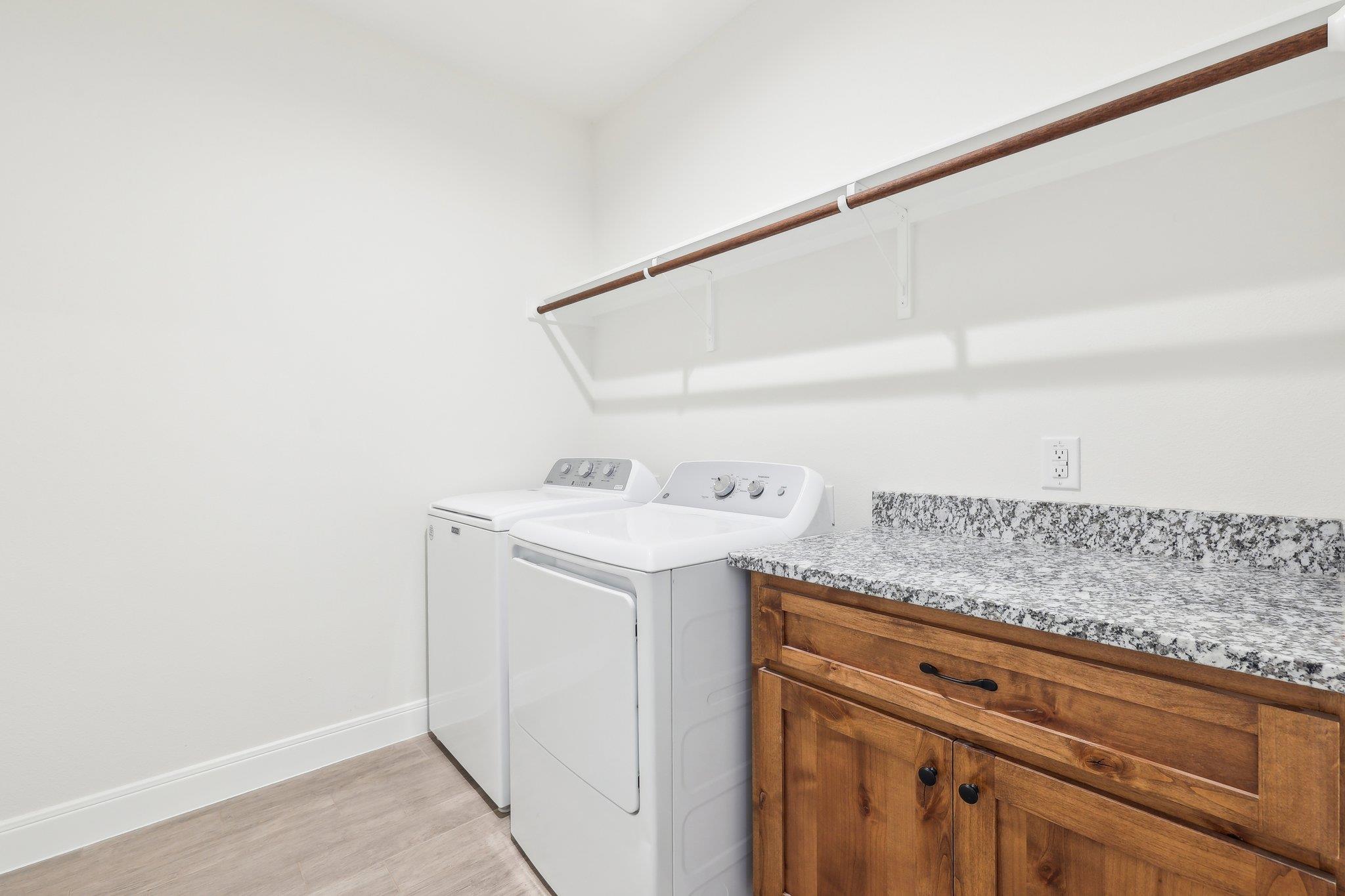129 Callie St, Smithville, TX 78957