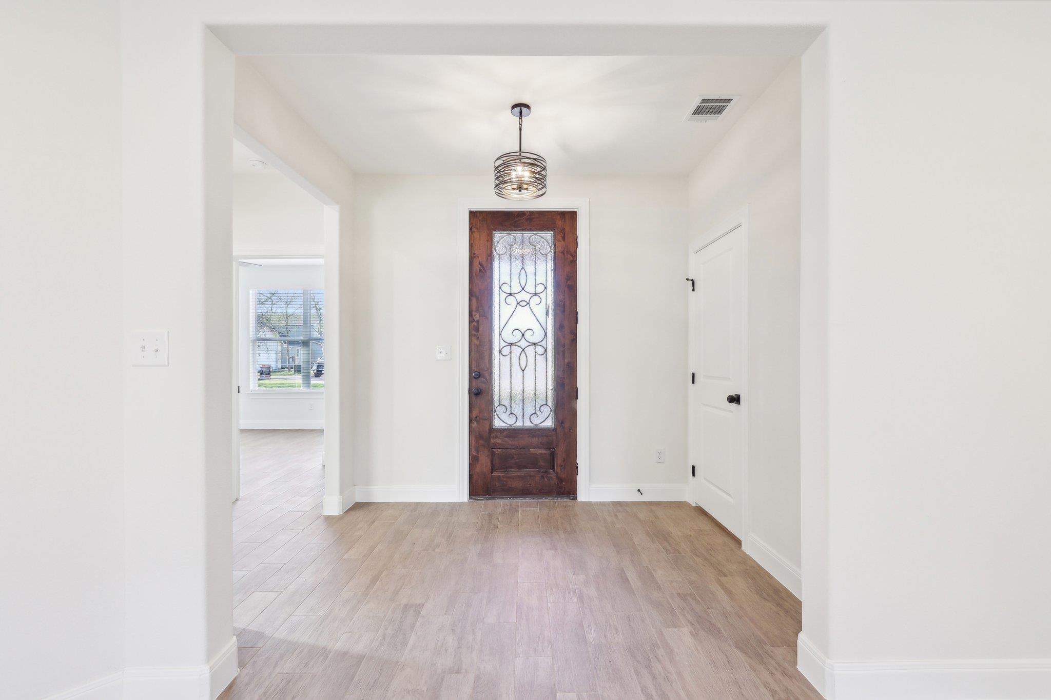 129 Callie St, Smithville, TX 78957