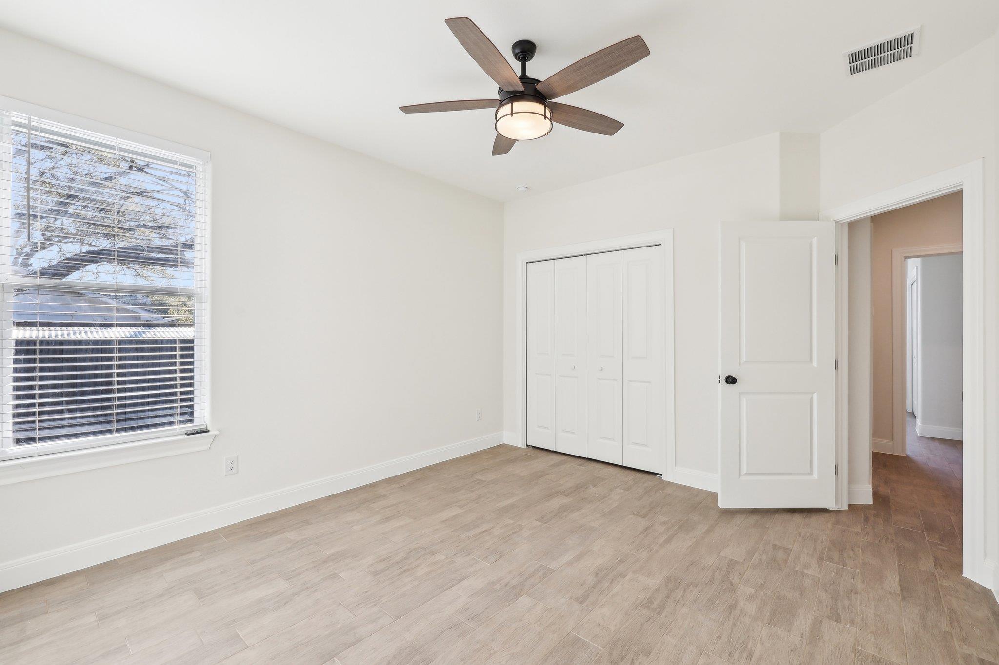 129 Callie St, Smithville, TX 78957