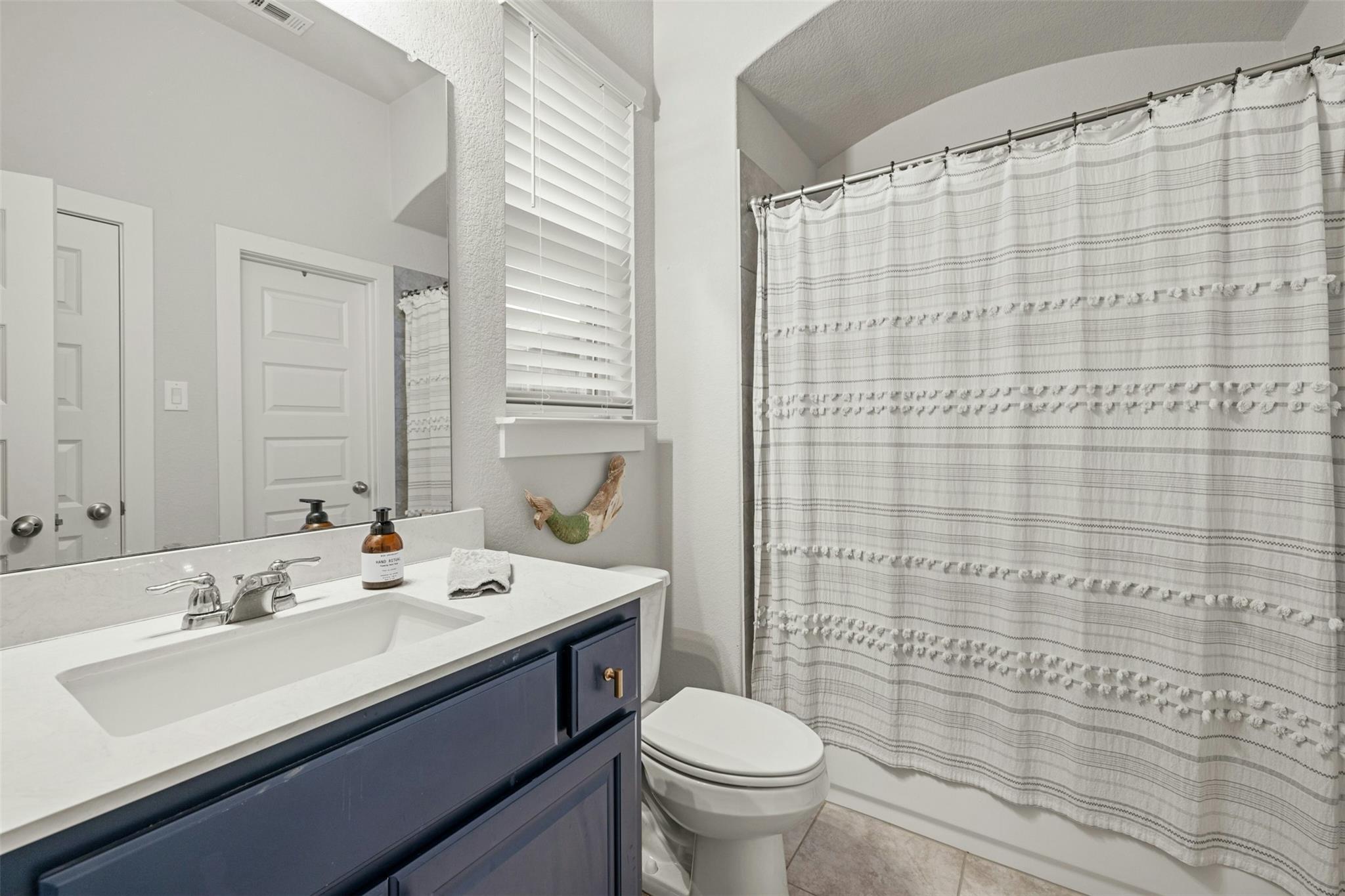509 Leon Loop, Liberty Hill, TX 78642