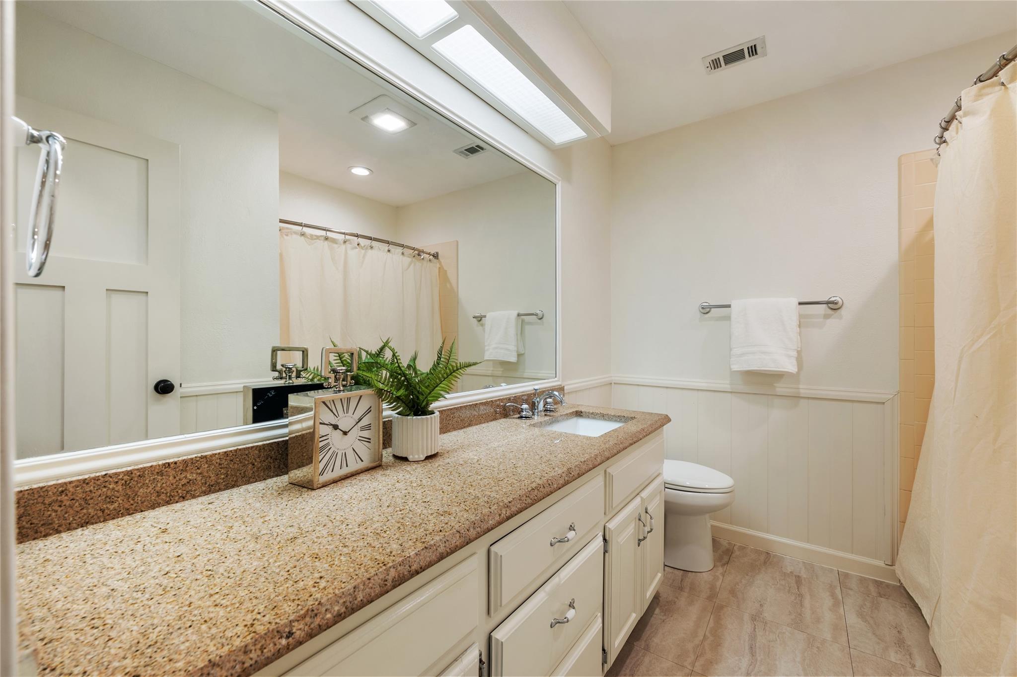 9803 Talleyran Dr, Austin, TX 78750