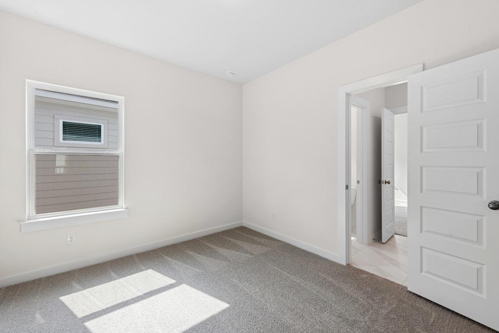 308 Amista Dr, Liberty Hill, TX 78642