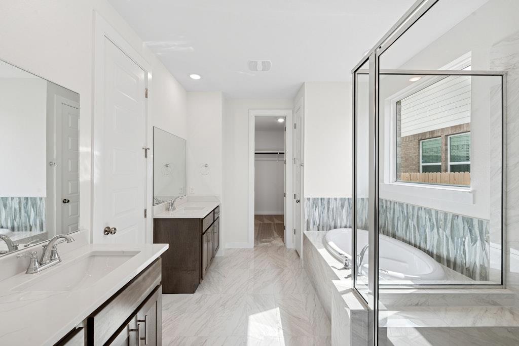 308 Amista Dr, Liberty Hill, TX 78642