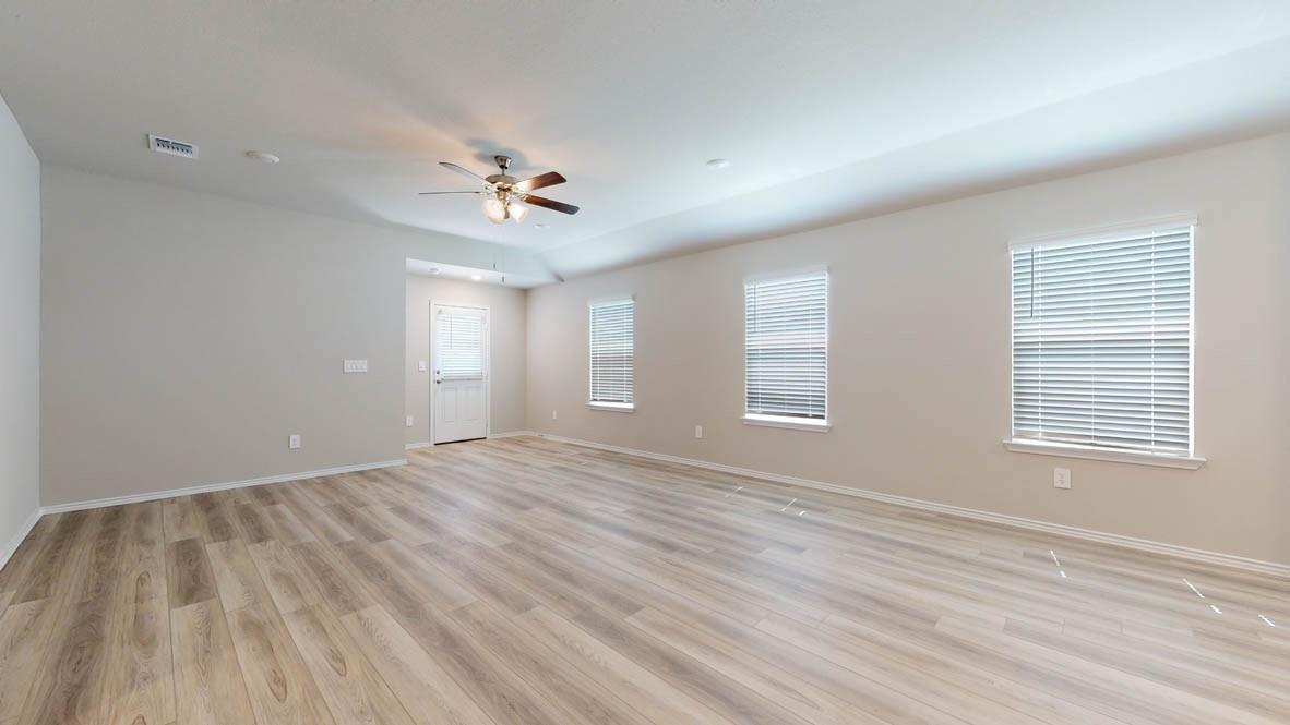 138 Ellenora Dr, Killeen, TX 76542