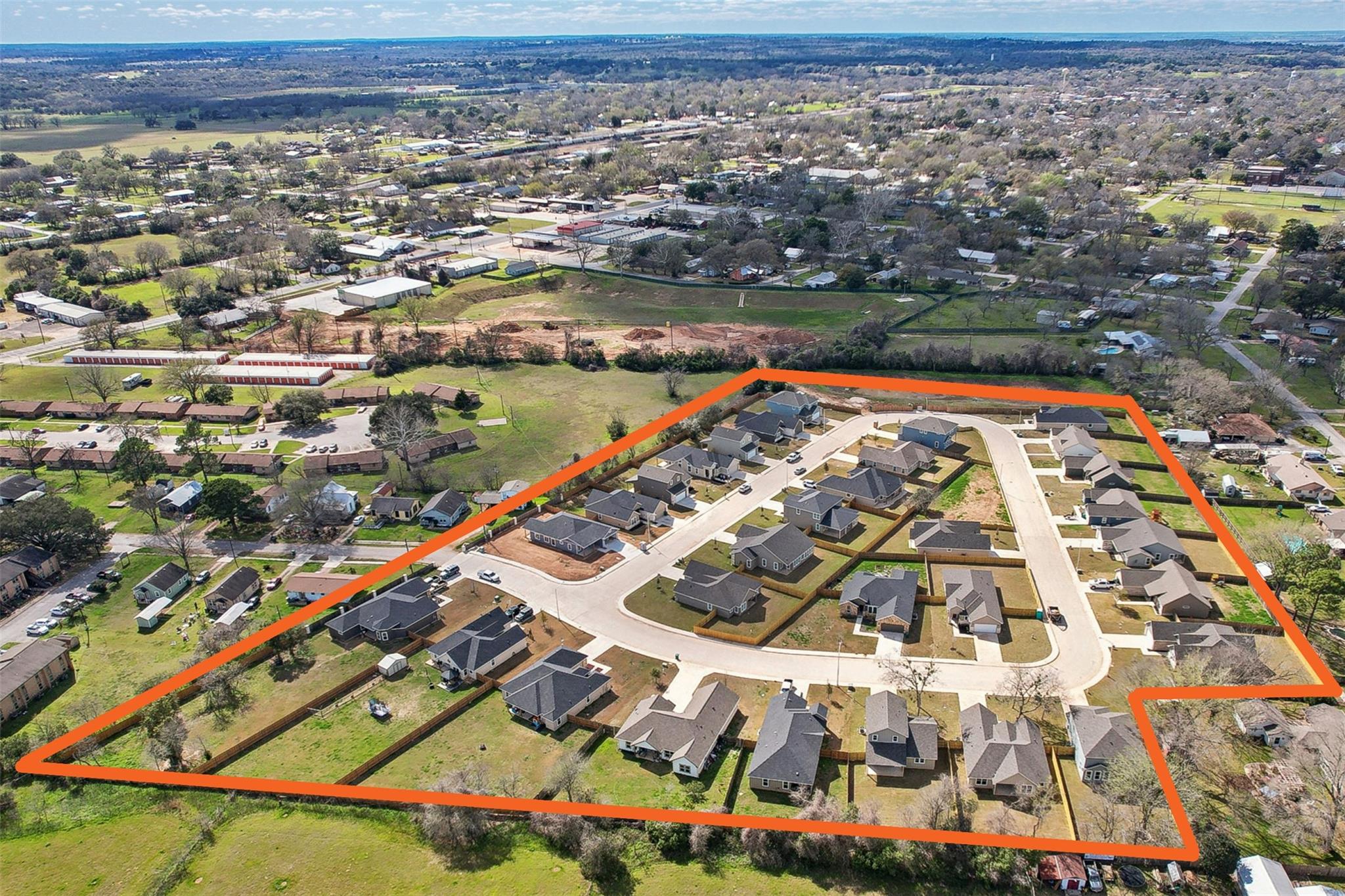 105 Callie St, Smithville, TX 78957