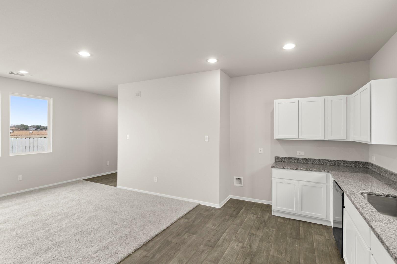 3085 Winding Creek Rd, Kyle, TX 78640