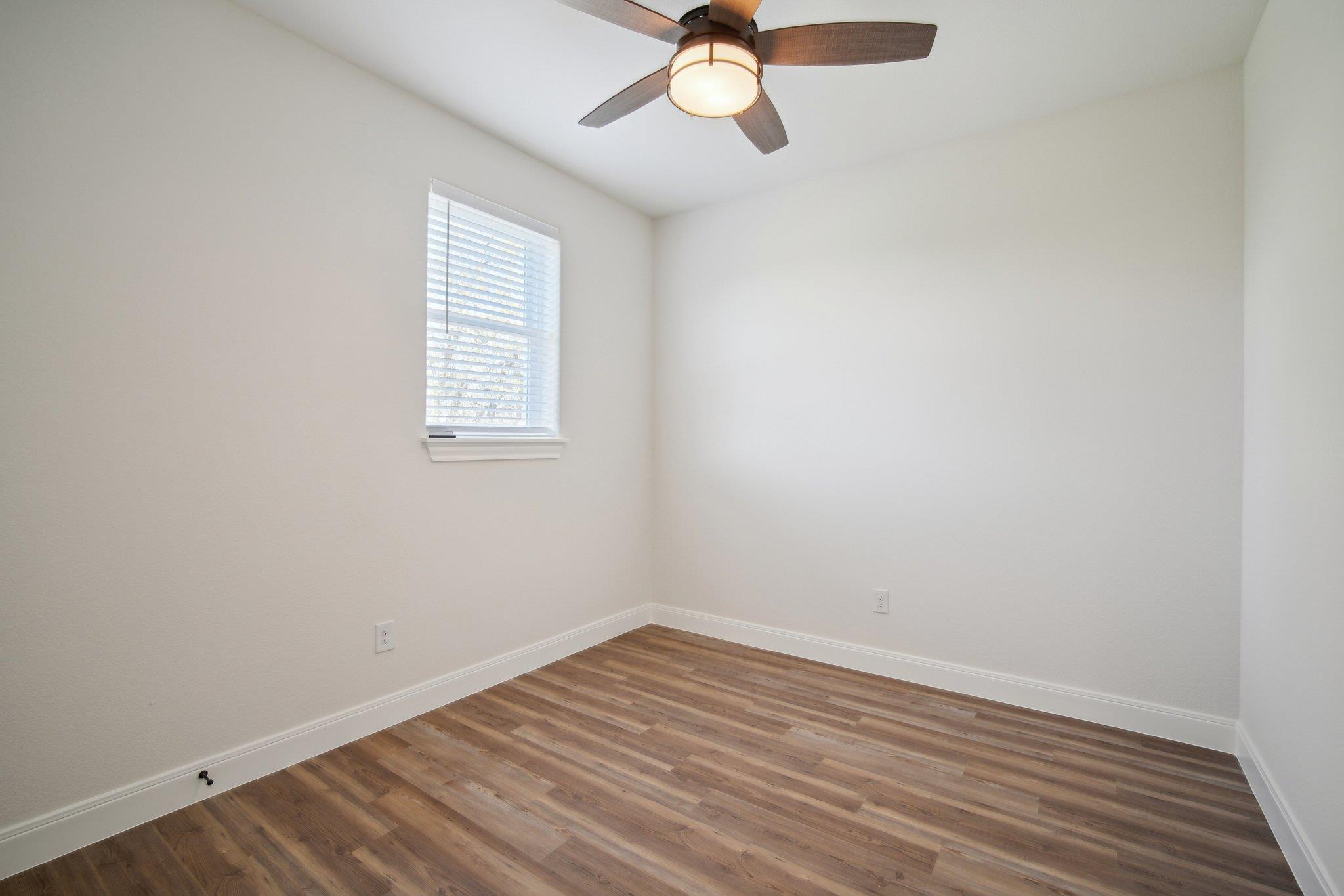 109 Callie St, Smithville, TX 78957