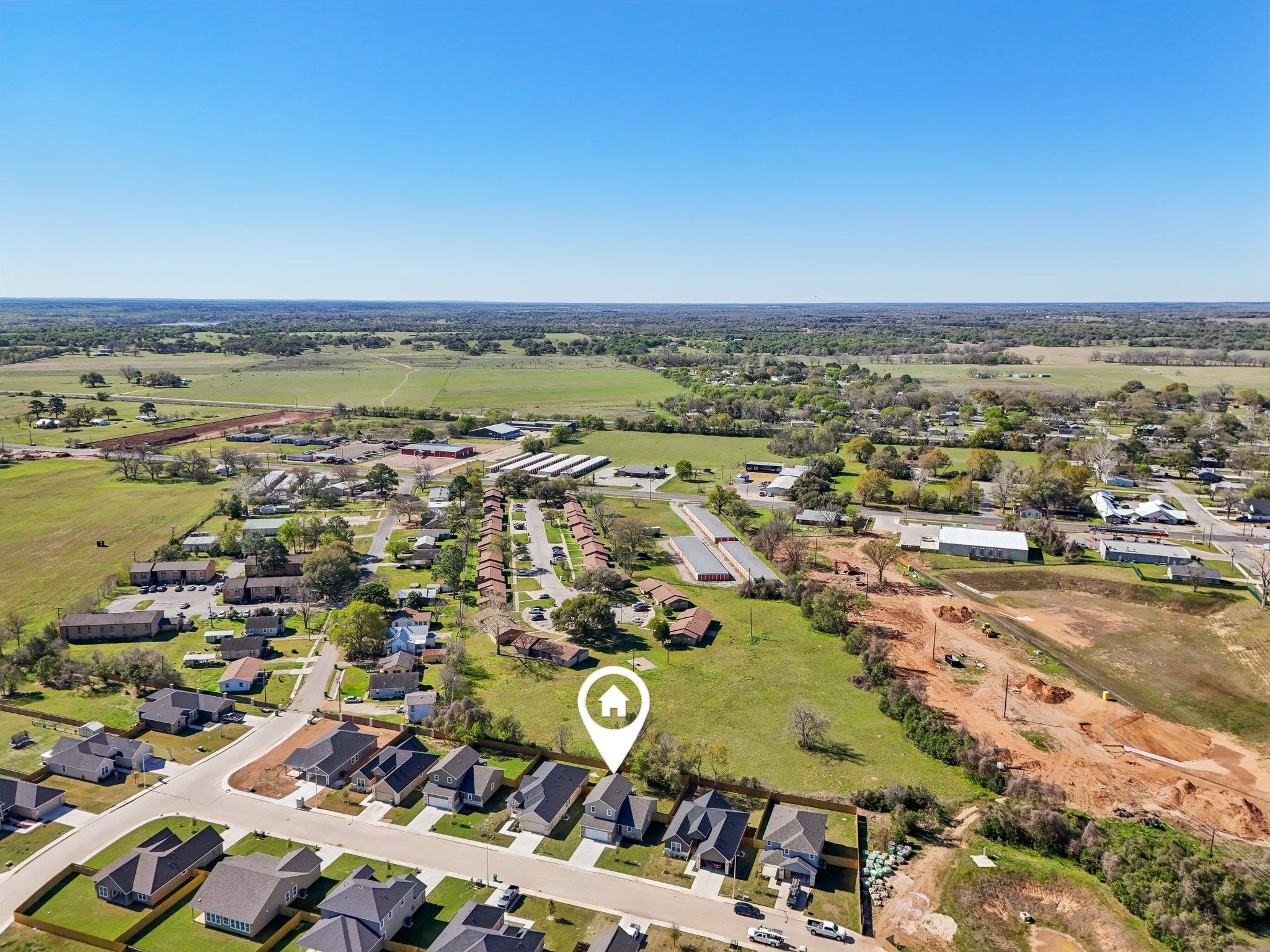 109 Callie St, Smithville, TX 78957