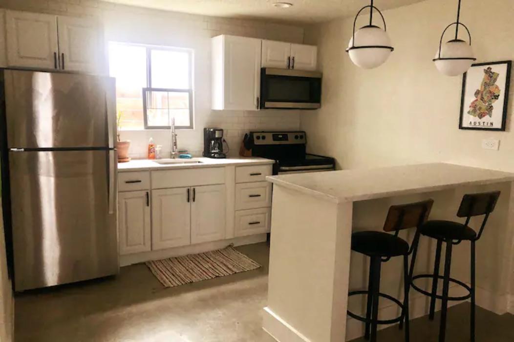 5909 Bolm Rd, Austin, TX 78721