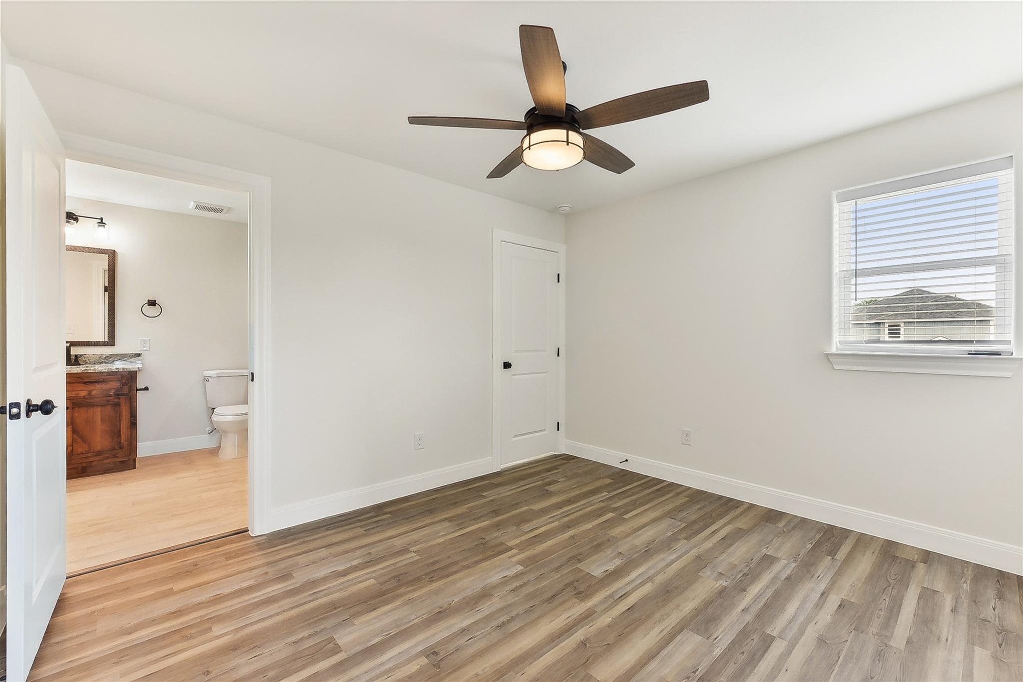 112 Callie St, Smithville, TX 78957