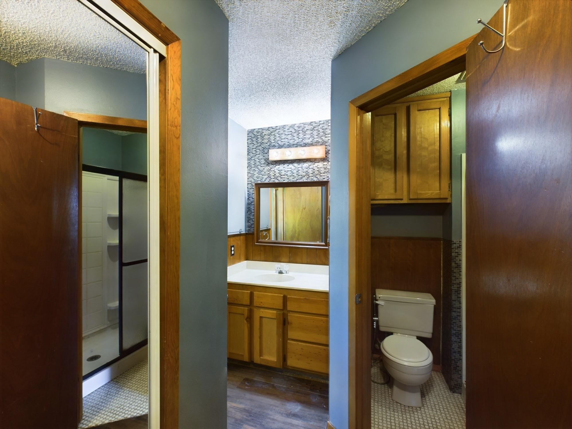 569 N Berry Ridge, Caldwell, TX 77836