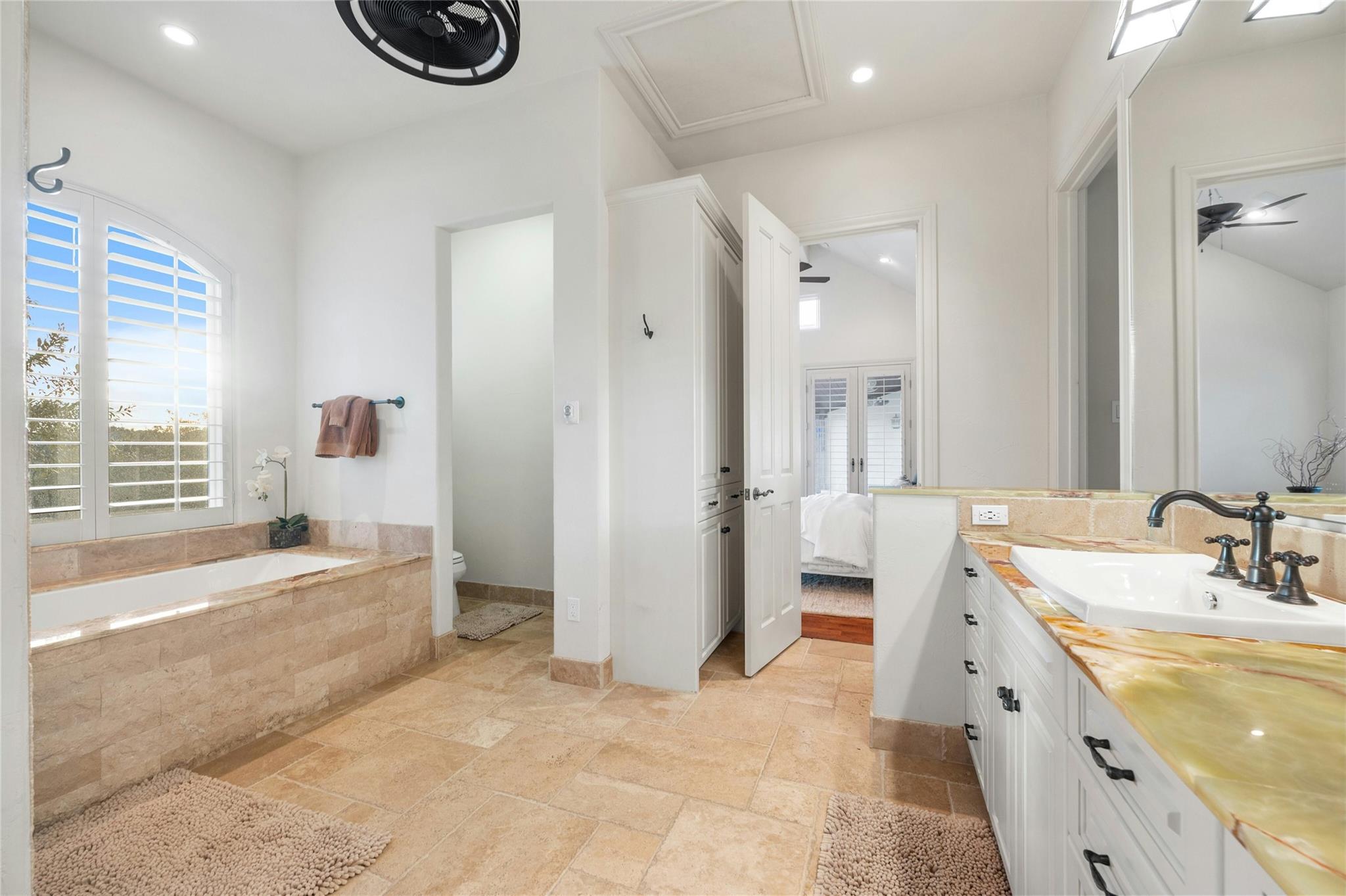 1386 Patterson Rd, Austin, TX 78733