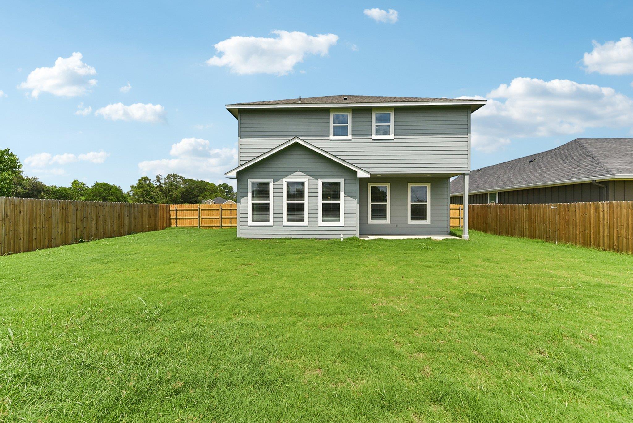 113 Callie St, Smithville, TX 78957