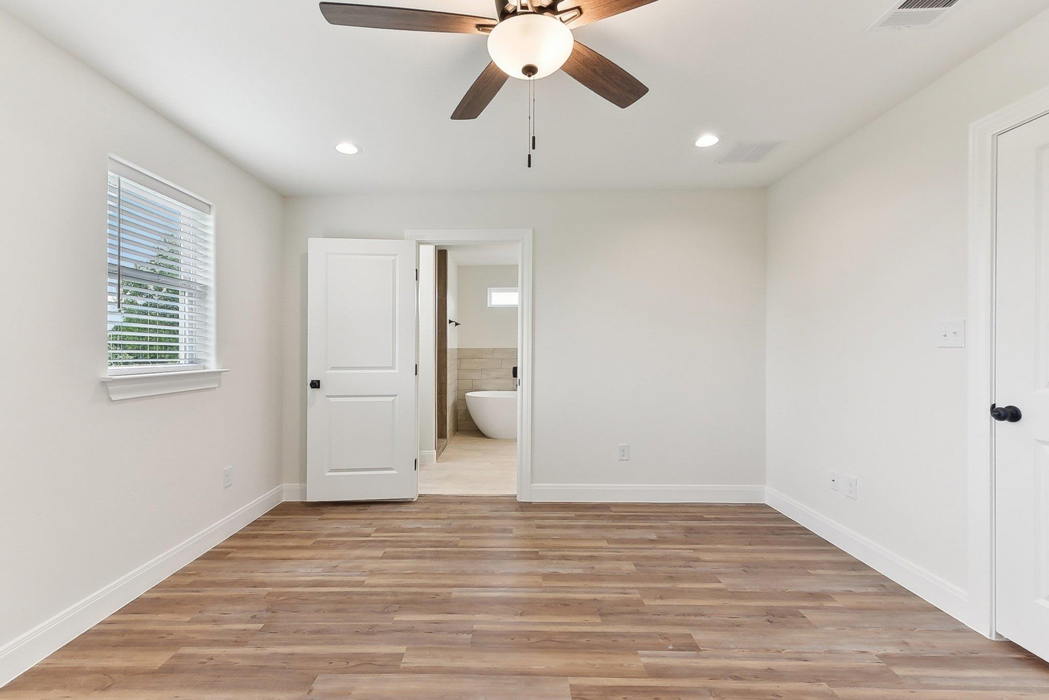 113 Callie St, Smithville, TX 78957