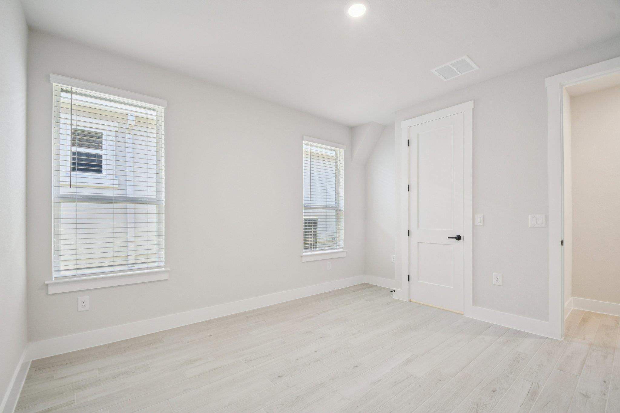 1505 Dancing Oak Ln, San Marcos, TX 78666