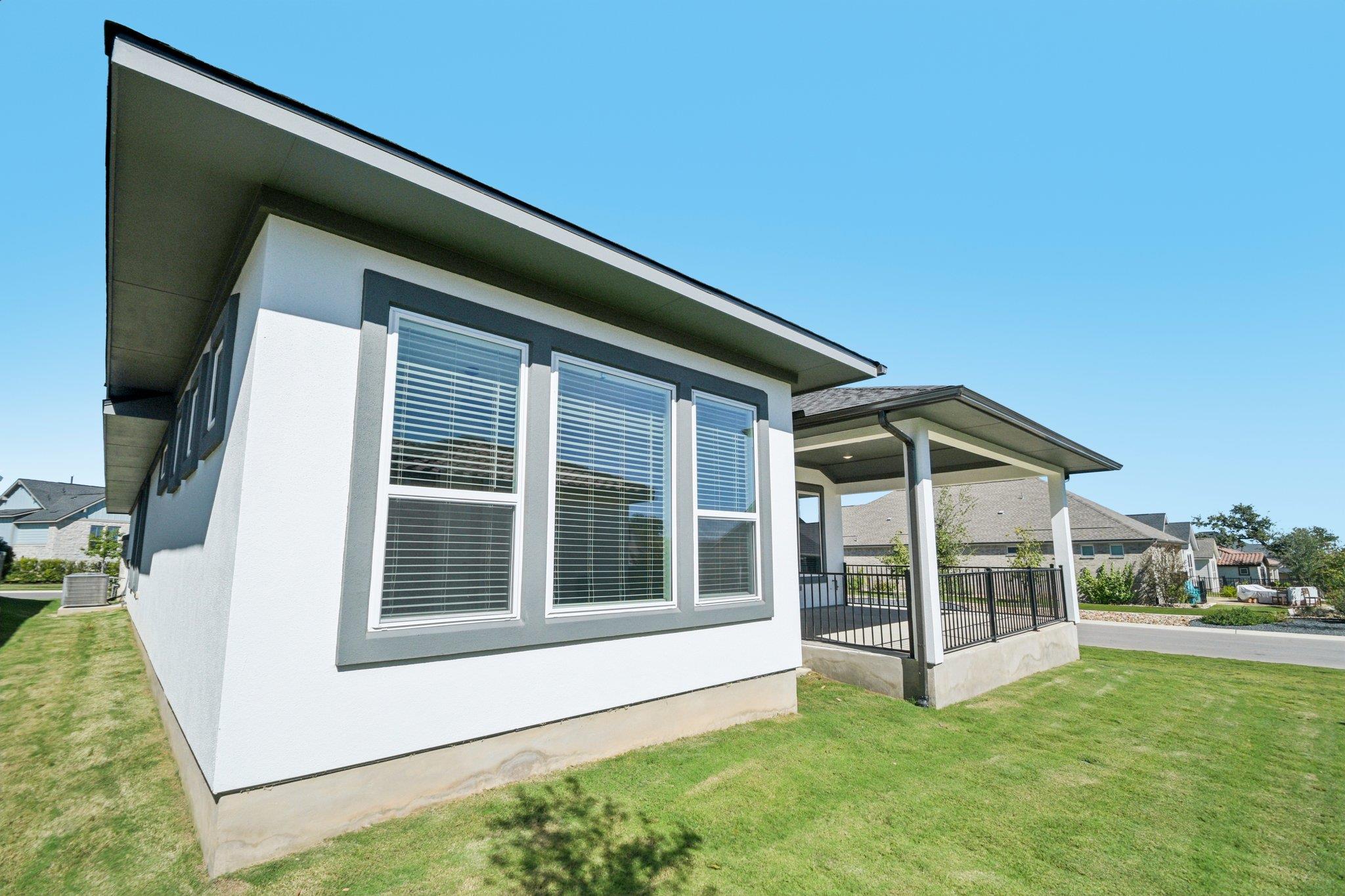 1505 Dancing Oak Ln, San Marcos, TX 78666